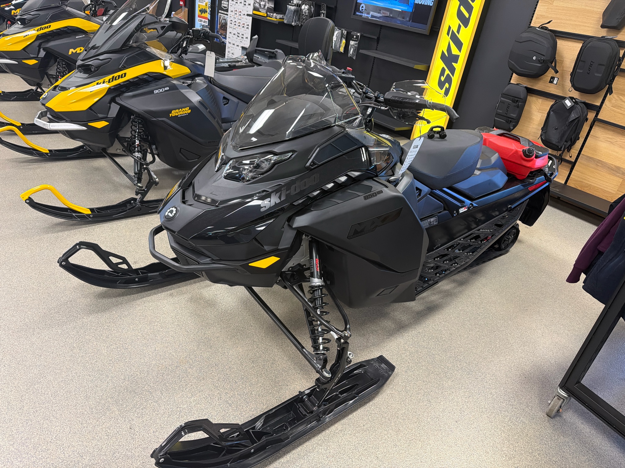 2027 Ski-Doo MXZ Adrenaline 129 850 E-TEC ES Ripsaw 1.25 for sale 1235848