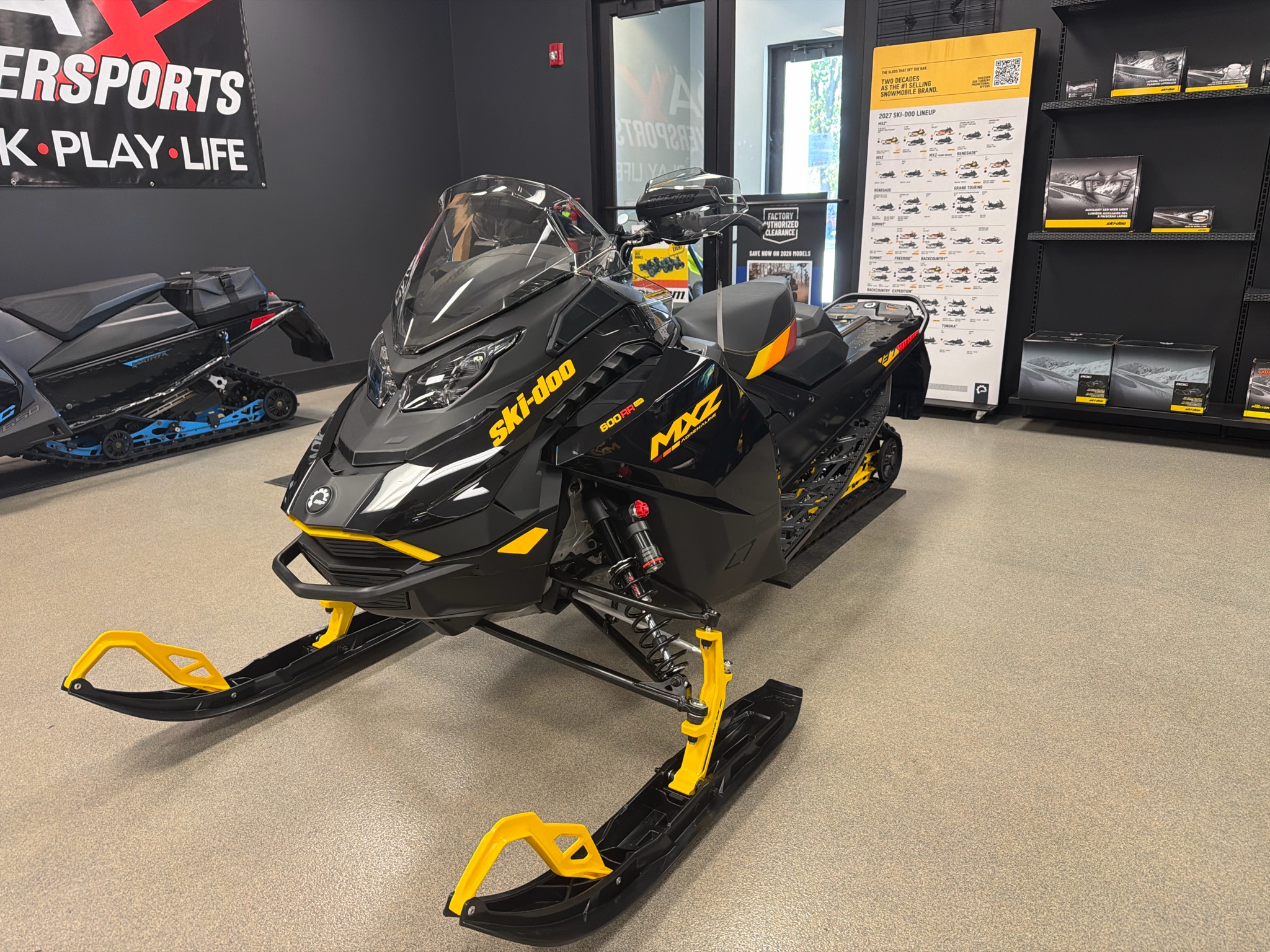 2027 Ski-Doo MXZ Adrenaline w/ Blizzard Package 137 600RR E-TEC for sale 1274022