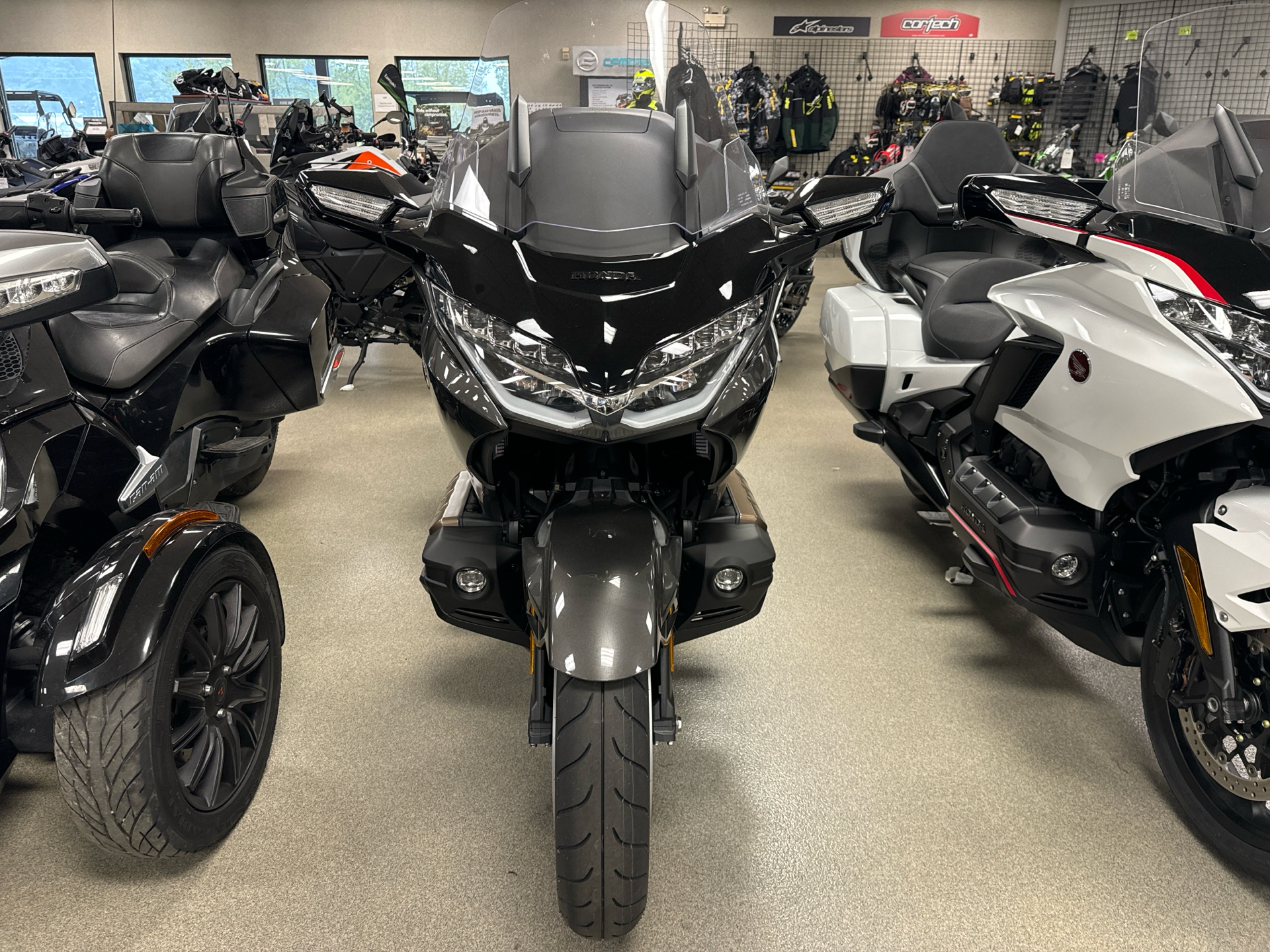 New 2024 Honda Gold Wing Tour | Motorcycles in Queensbury NY