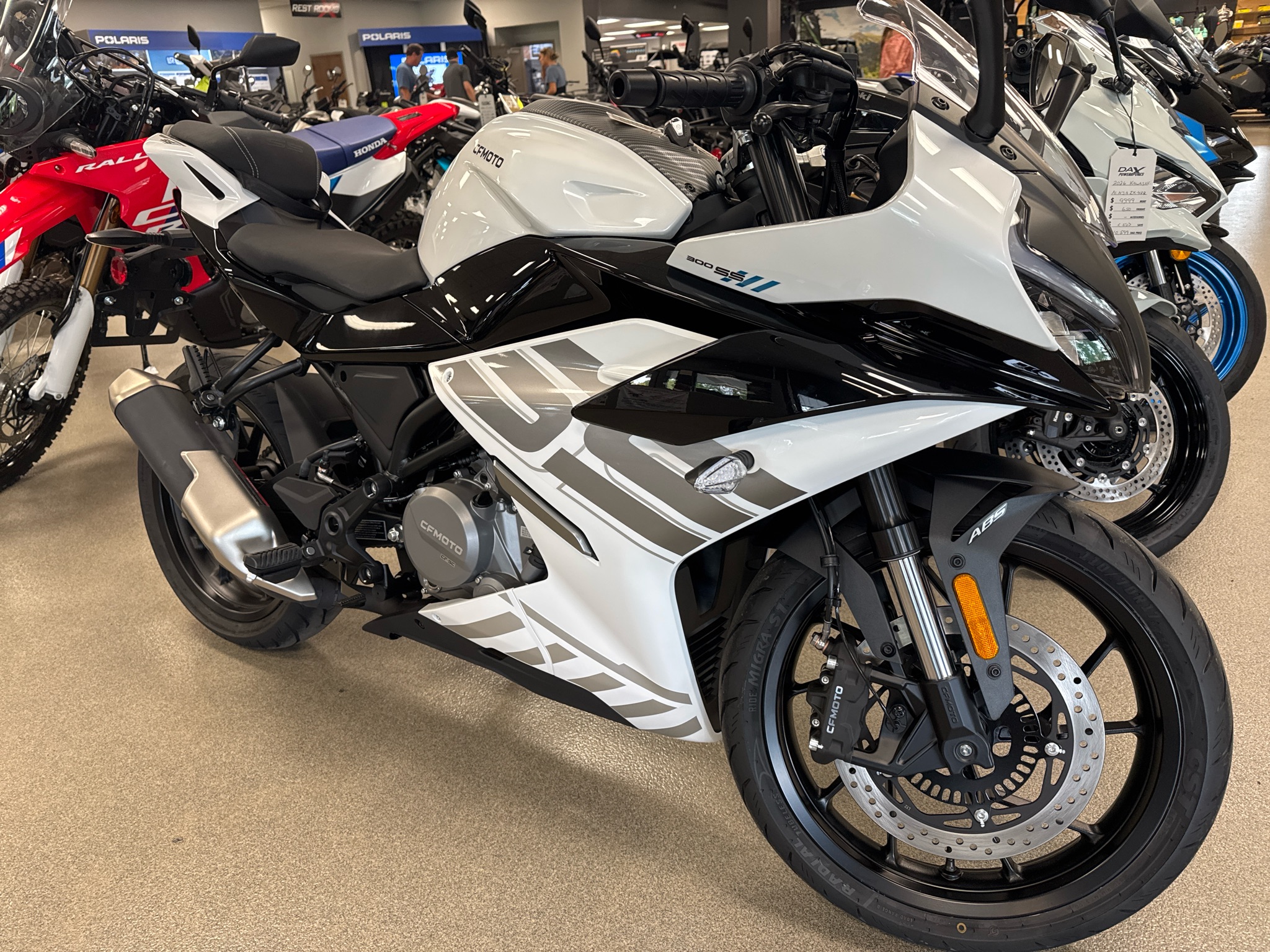 2026 CFMOTO 300SS