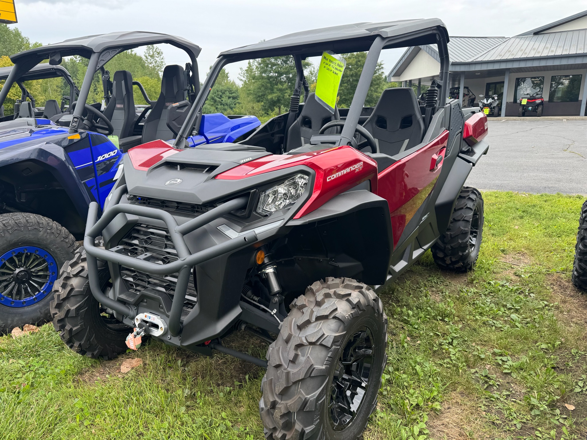2026 Can-Am Commander XT 700