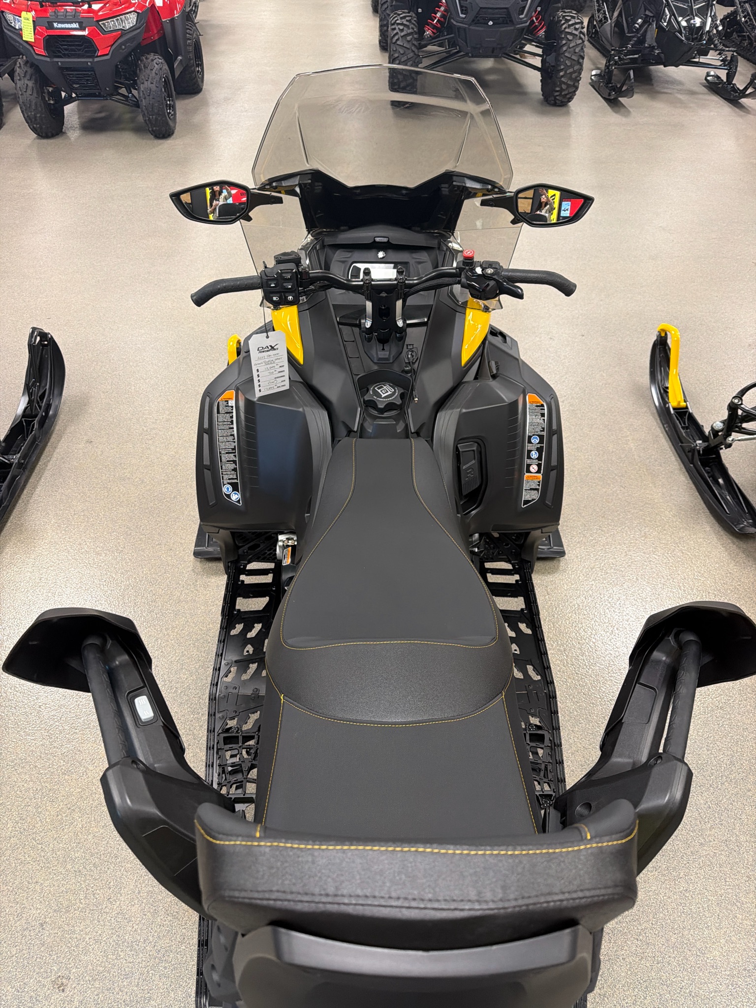 2027 Ski-Doo Grand Touring Sport 900 ACE ES Silent Ripsaw 4