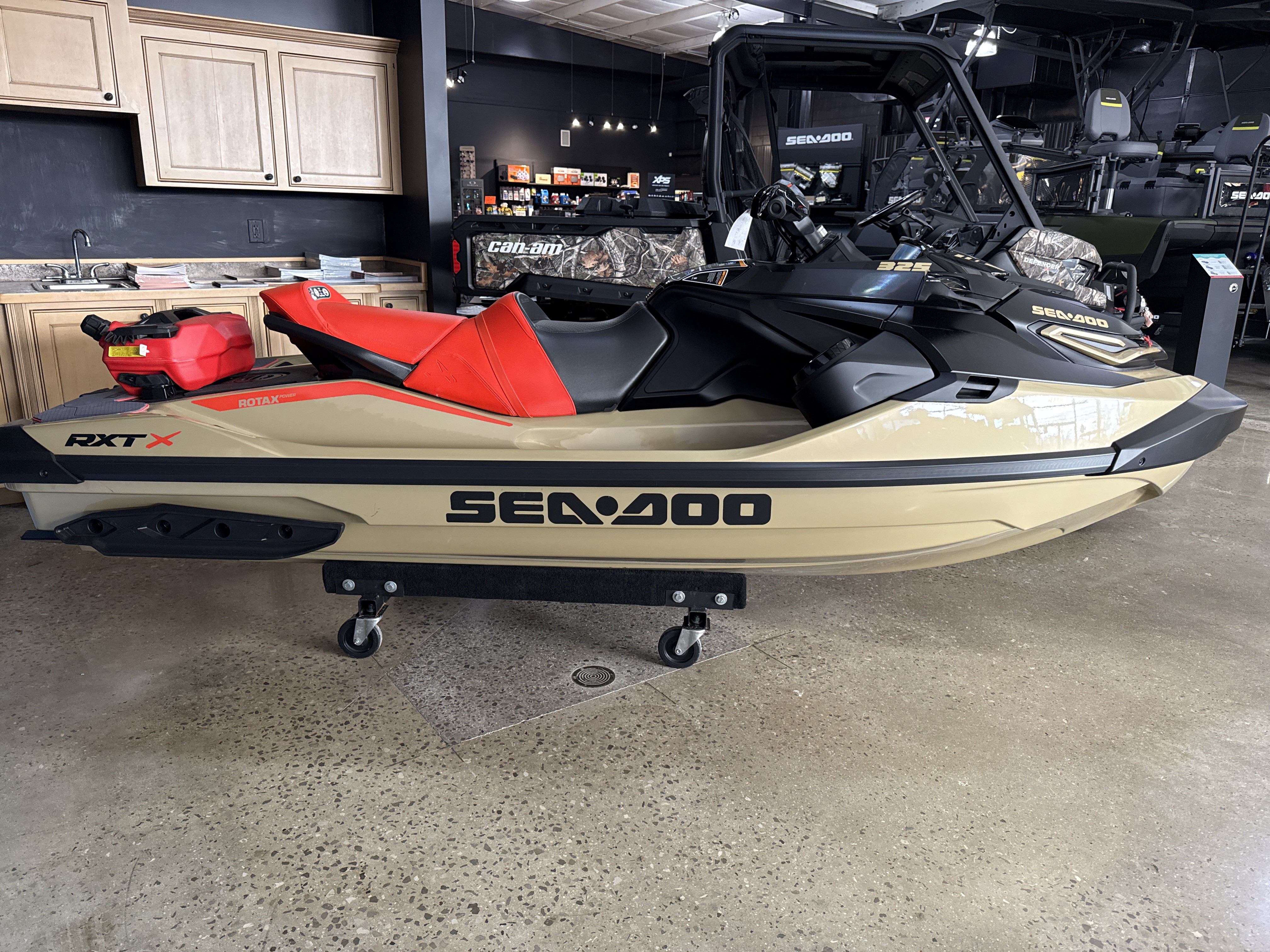 New 2025 Sea-Doo RXT-X 325 + Tech Package, Cookeville TN | Specs
