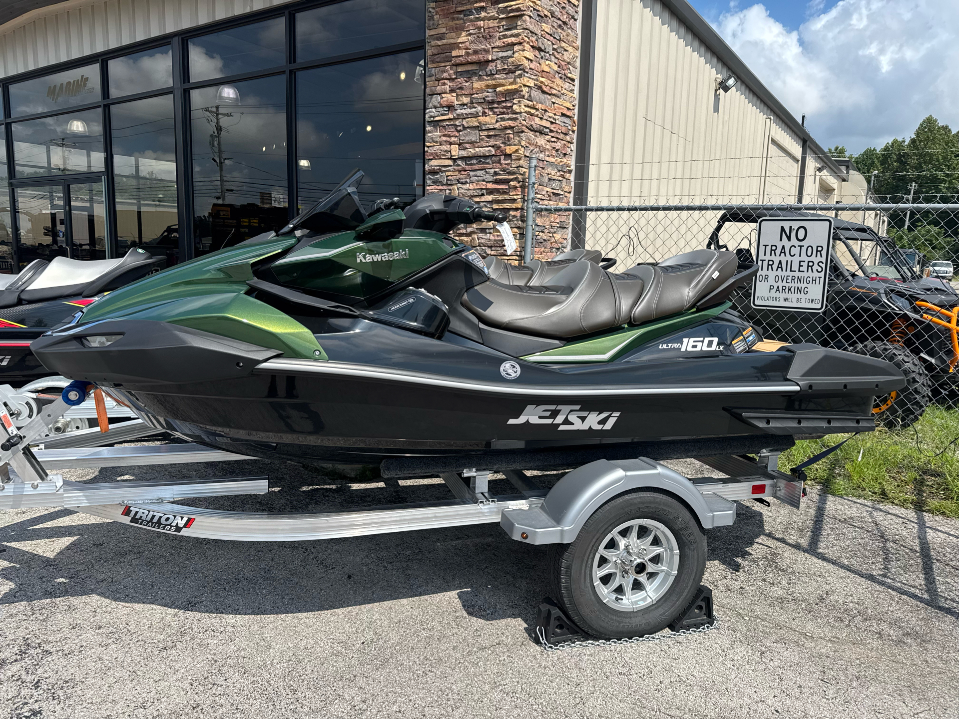 New 2025 Kawasaki Jet Ski Ultra 160LX, Cookeville TN | Specs