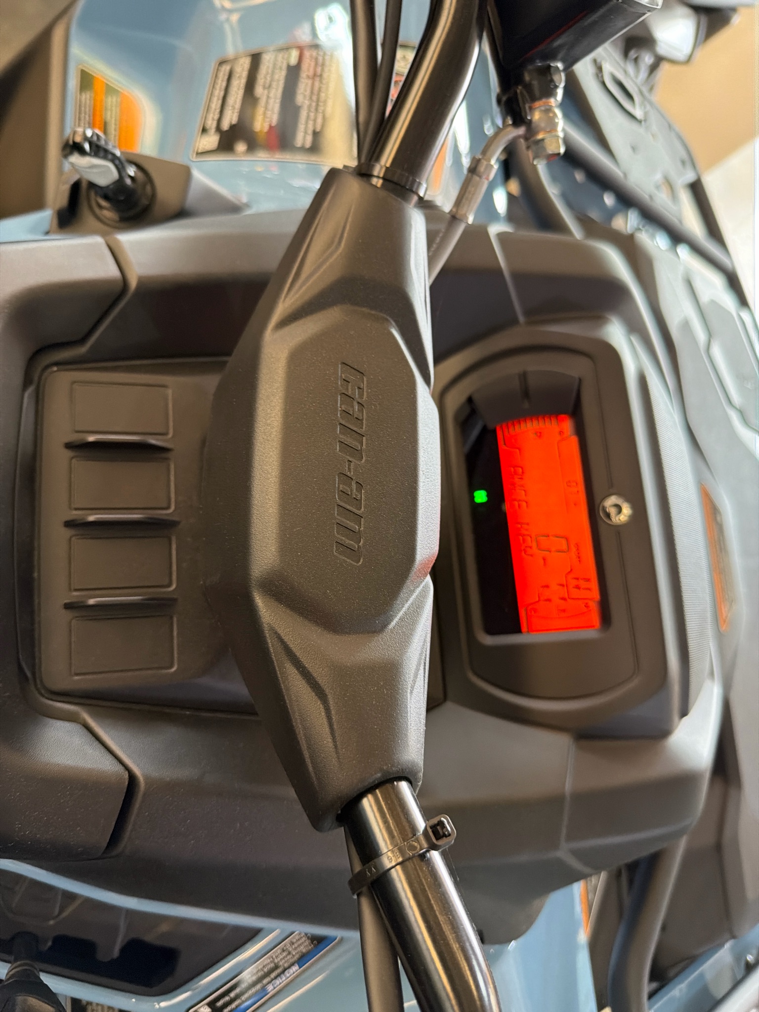 2026 Can-Am™ Outlander XT 700 5