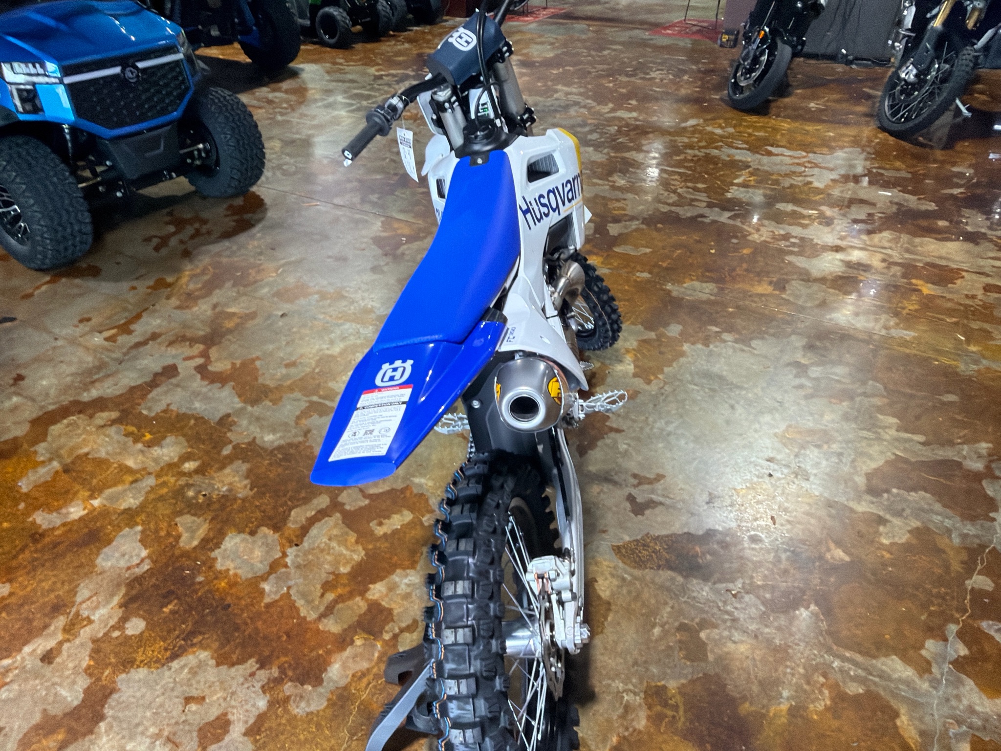 2027 Husqvarna FC 350 6
