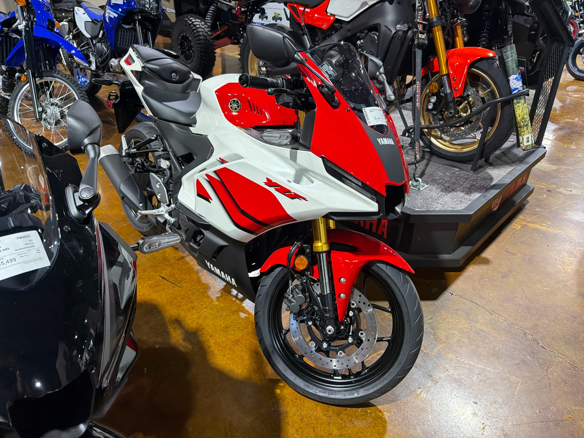 2026 Yamaha YZF-R3 1