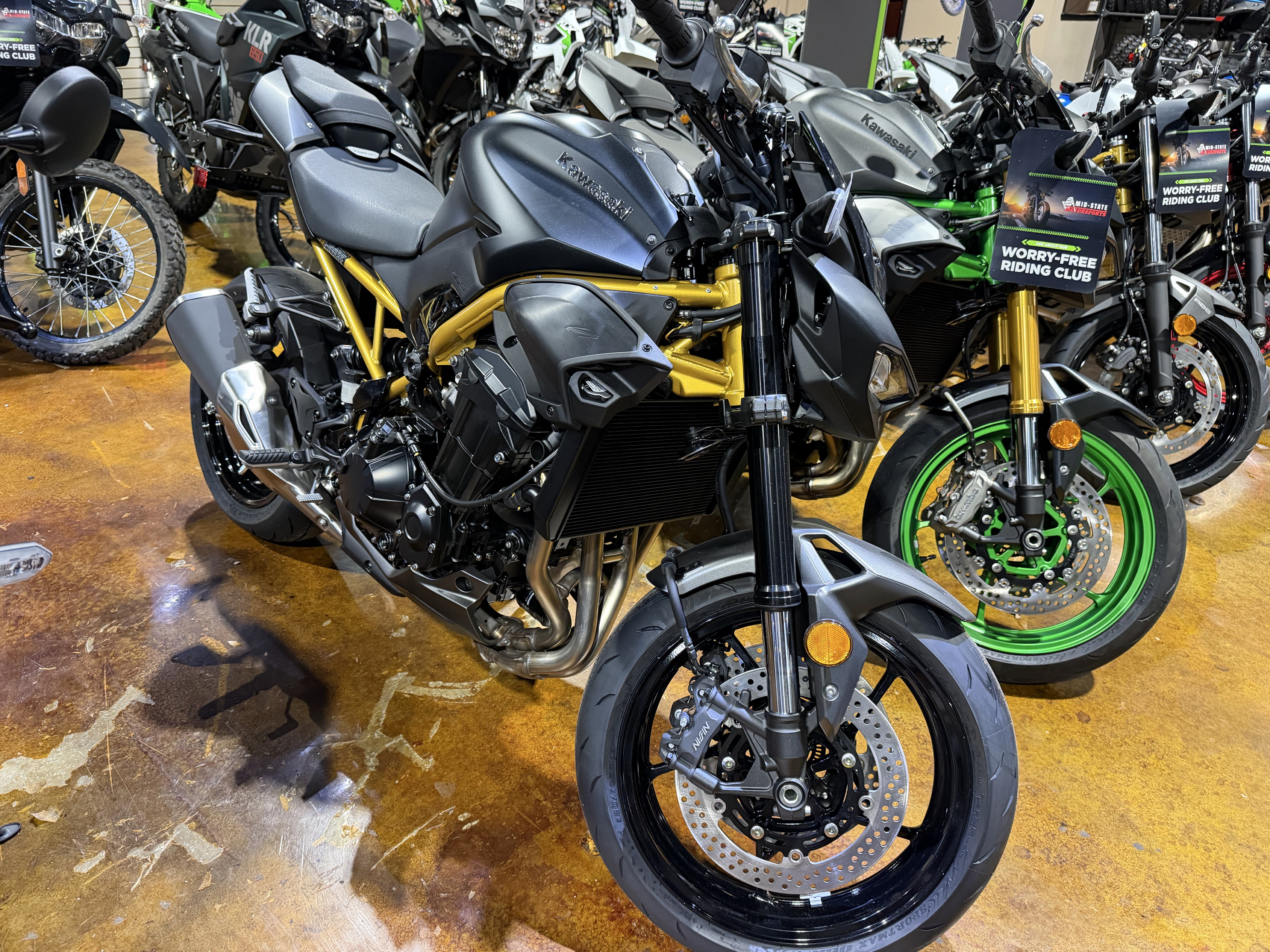 2026 Kawasaki Z900 ABS