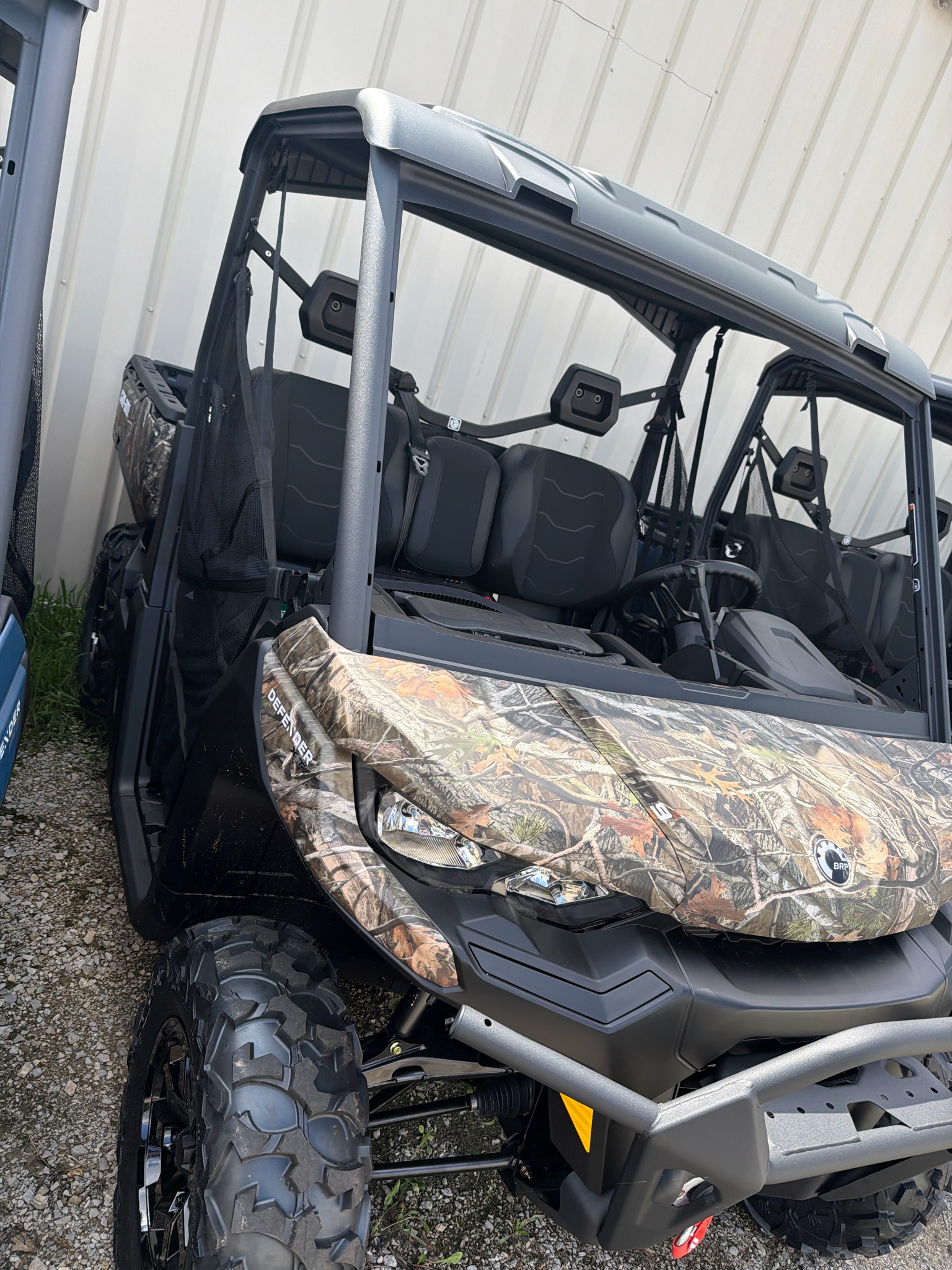 2026 Can-Am™ Defender XT HD9 3