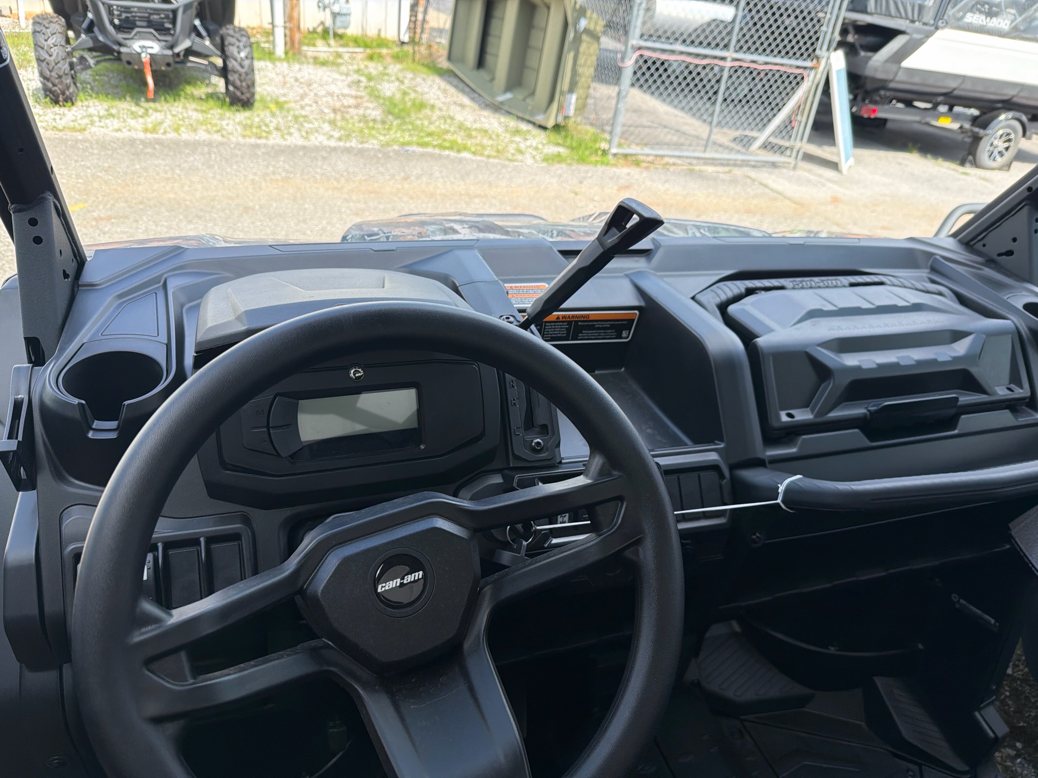 2026 Can-Am™ Defender XT HD9 4