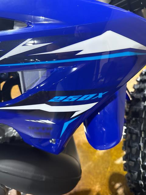 Y Selling two Kawasaki bikes with add-ons