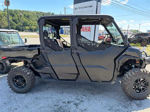 2026 Can-Am Defender MAX Lone Star HD11