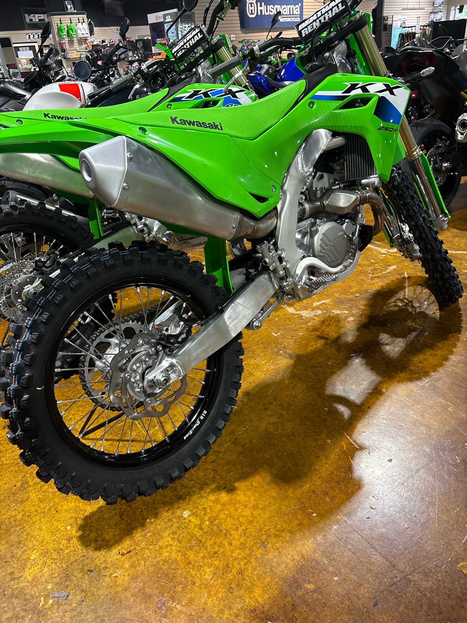 2027 Kawasaki KX250F 4