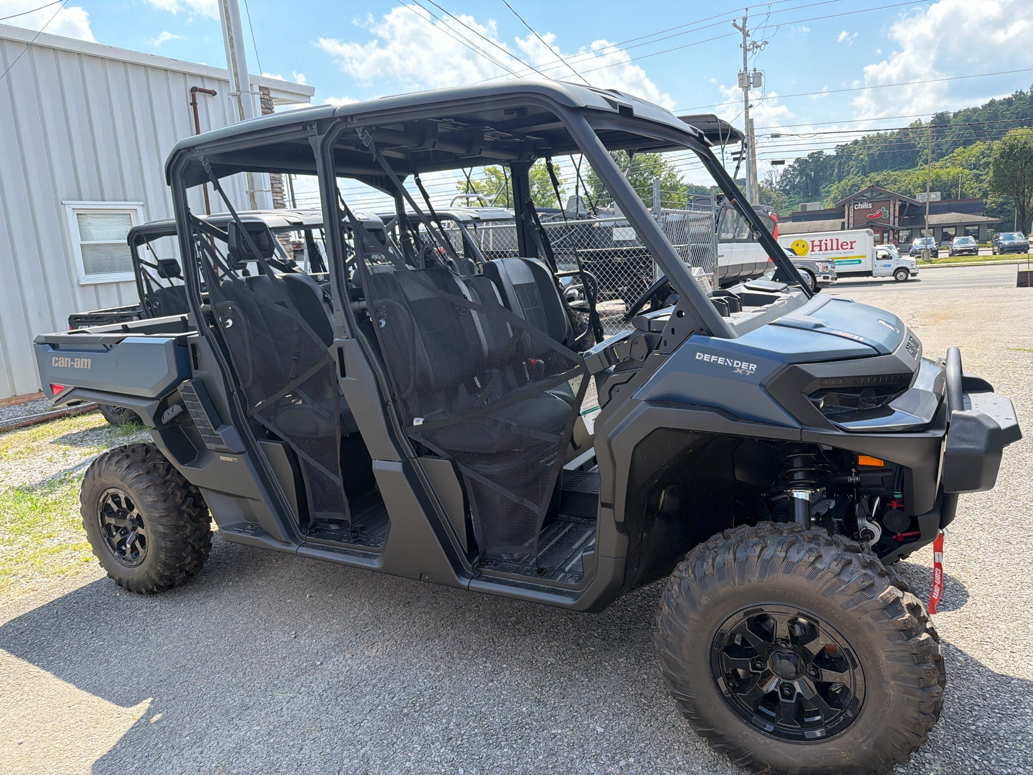 2026 Can-Am™ Defender MAX XT HD11 3