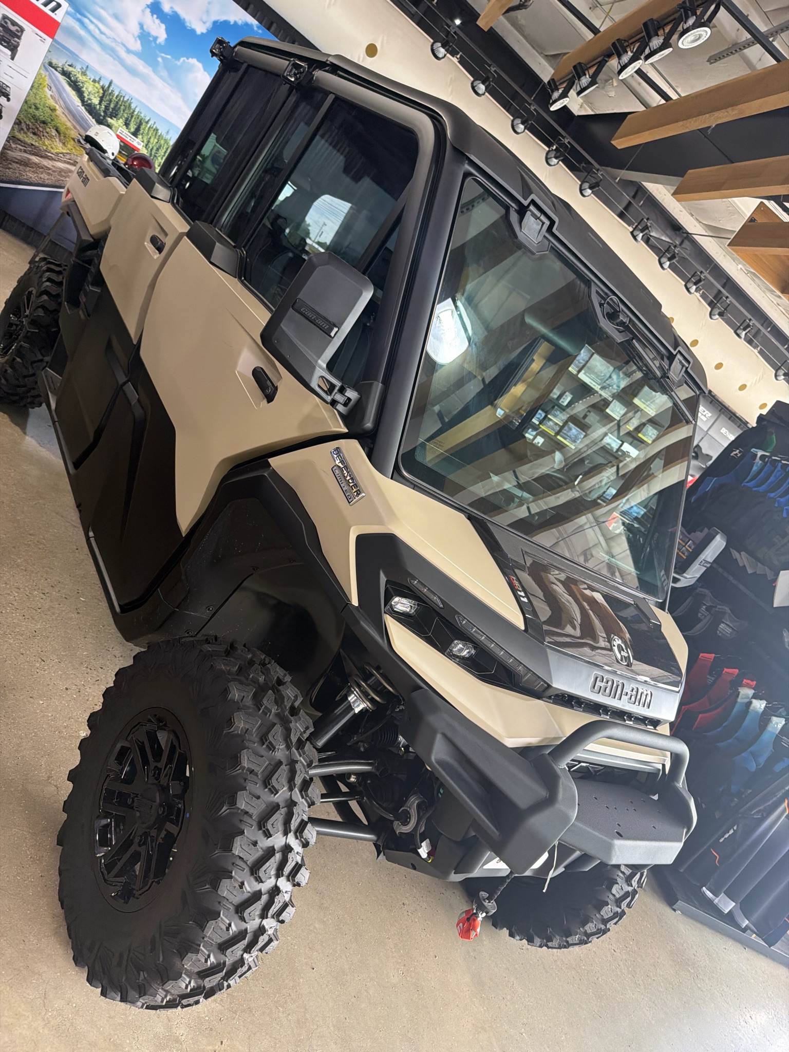 2026 Can-Am Defender MAX Limited HD11