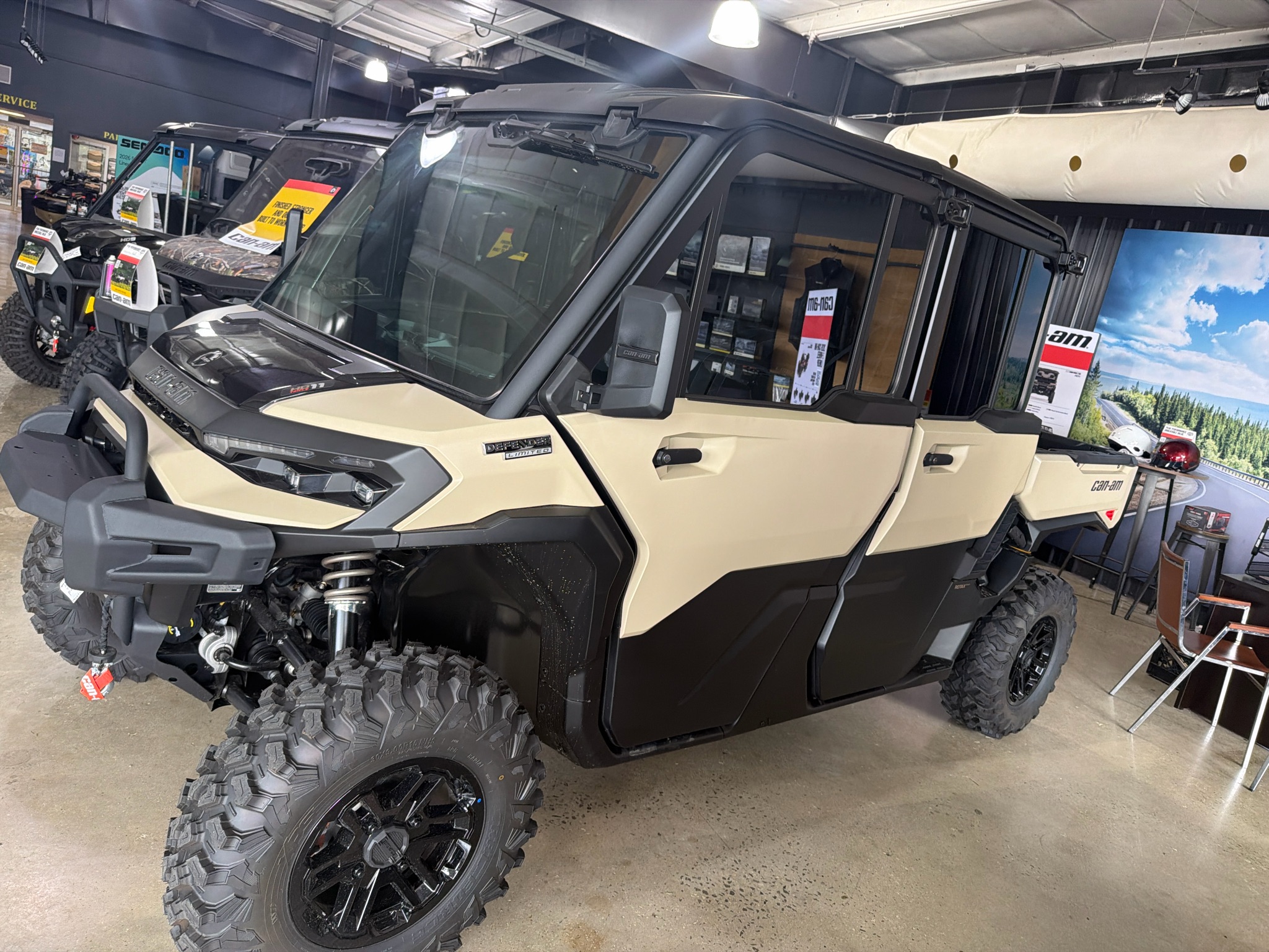 2026 Can-Am Defender MAX Limited HD11