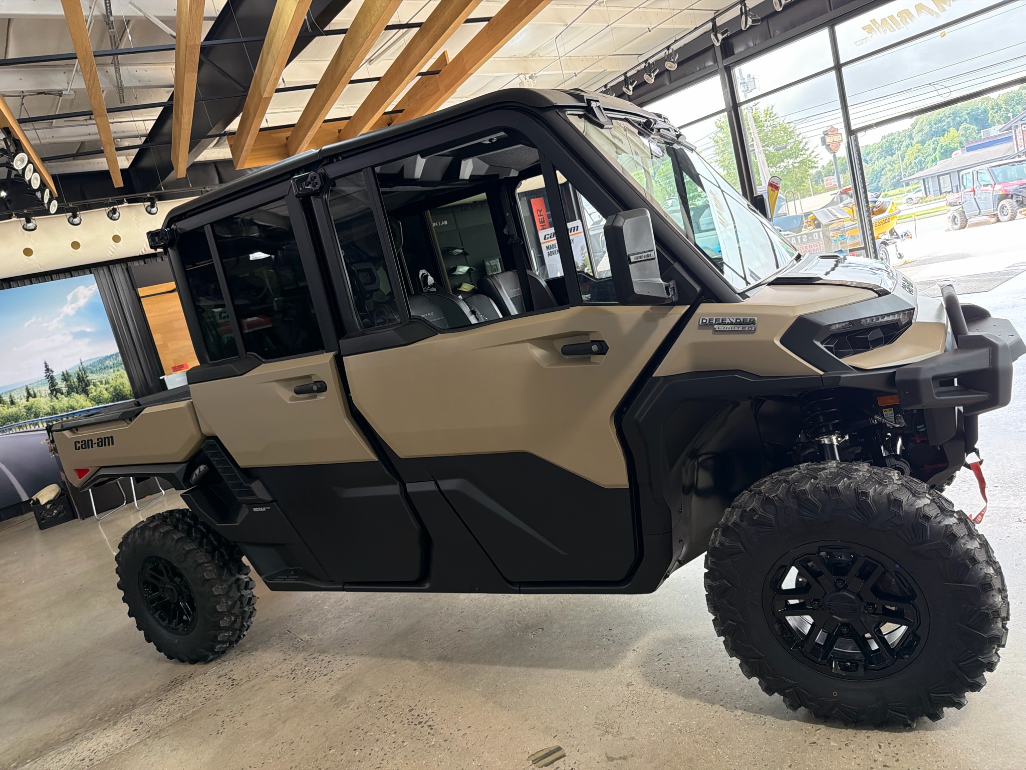 2027 Can-Am™ Defender MAX Limited HD11 3