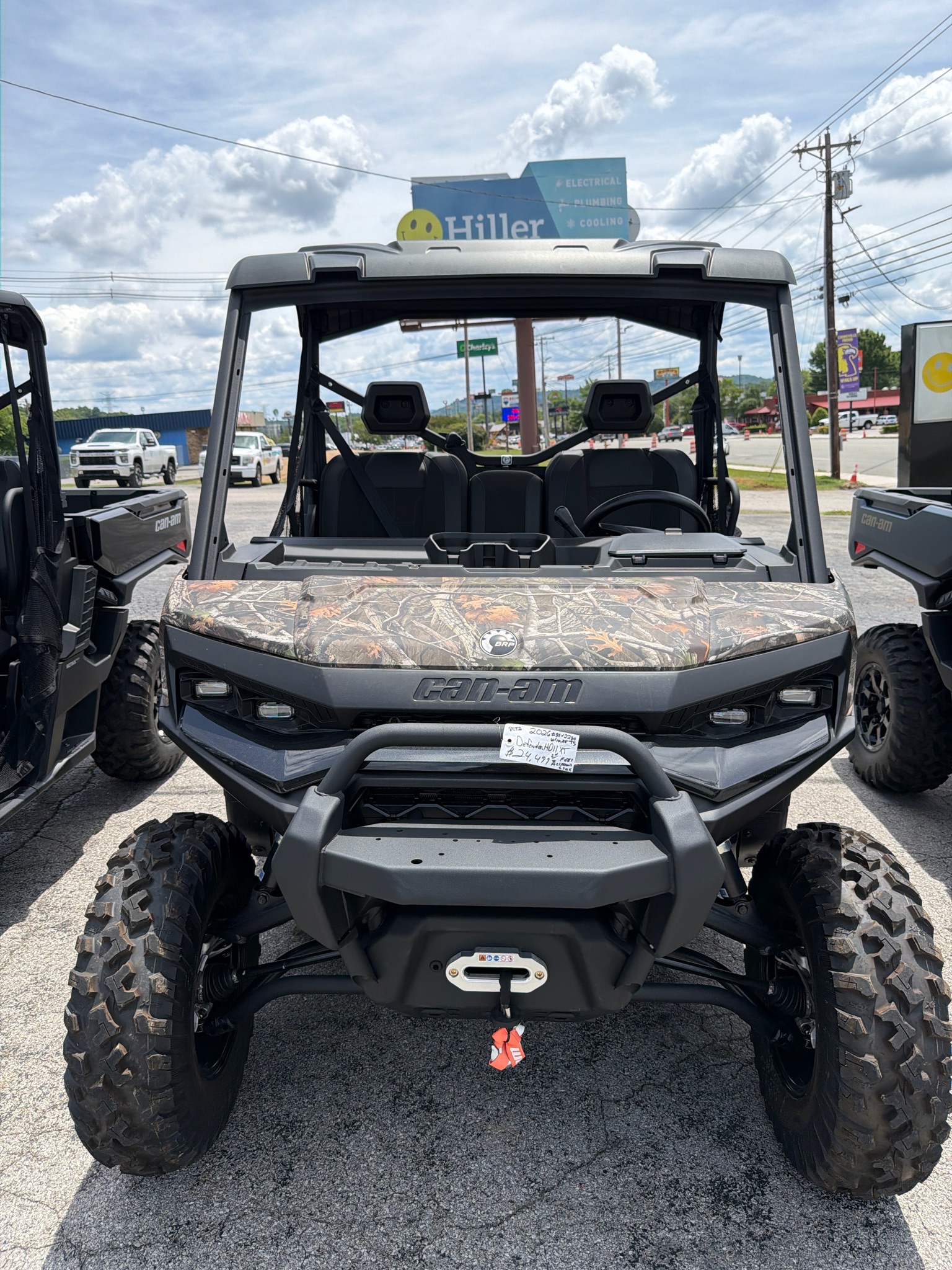 2026 Can-Am Defender XT HD11 with 10.25 in. touchscreen display