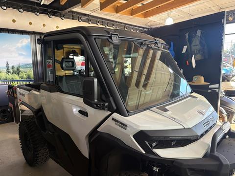 2026 Can-Am Defender Limited HD11