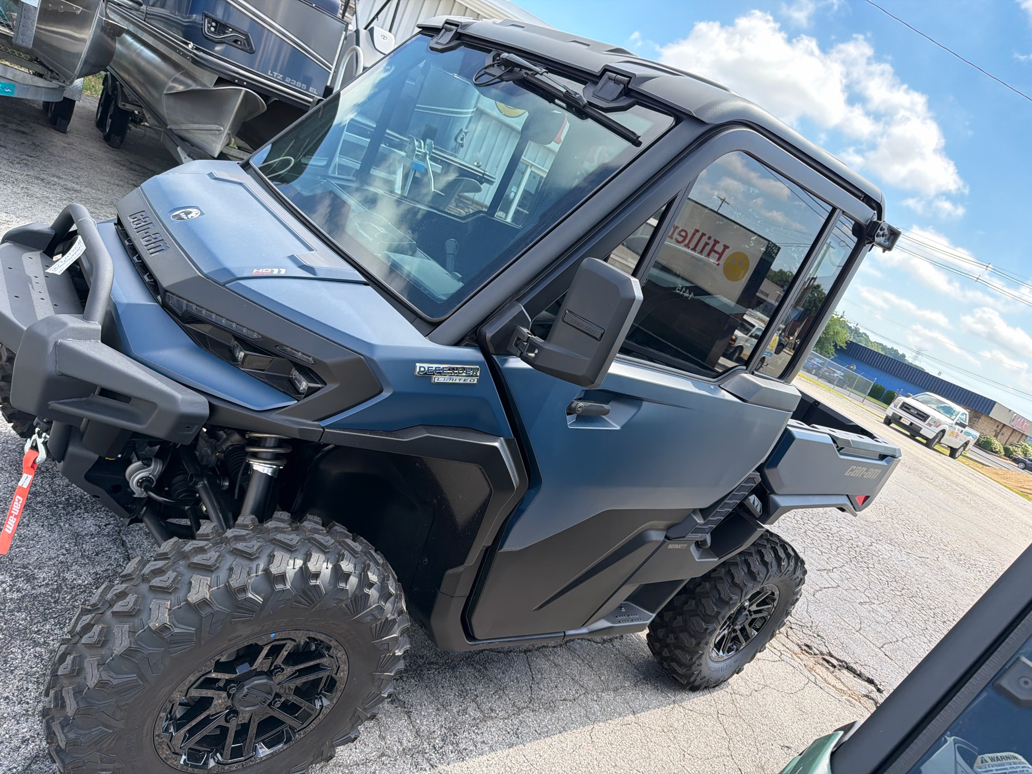 2026 Can-Am Defender Limited HD11