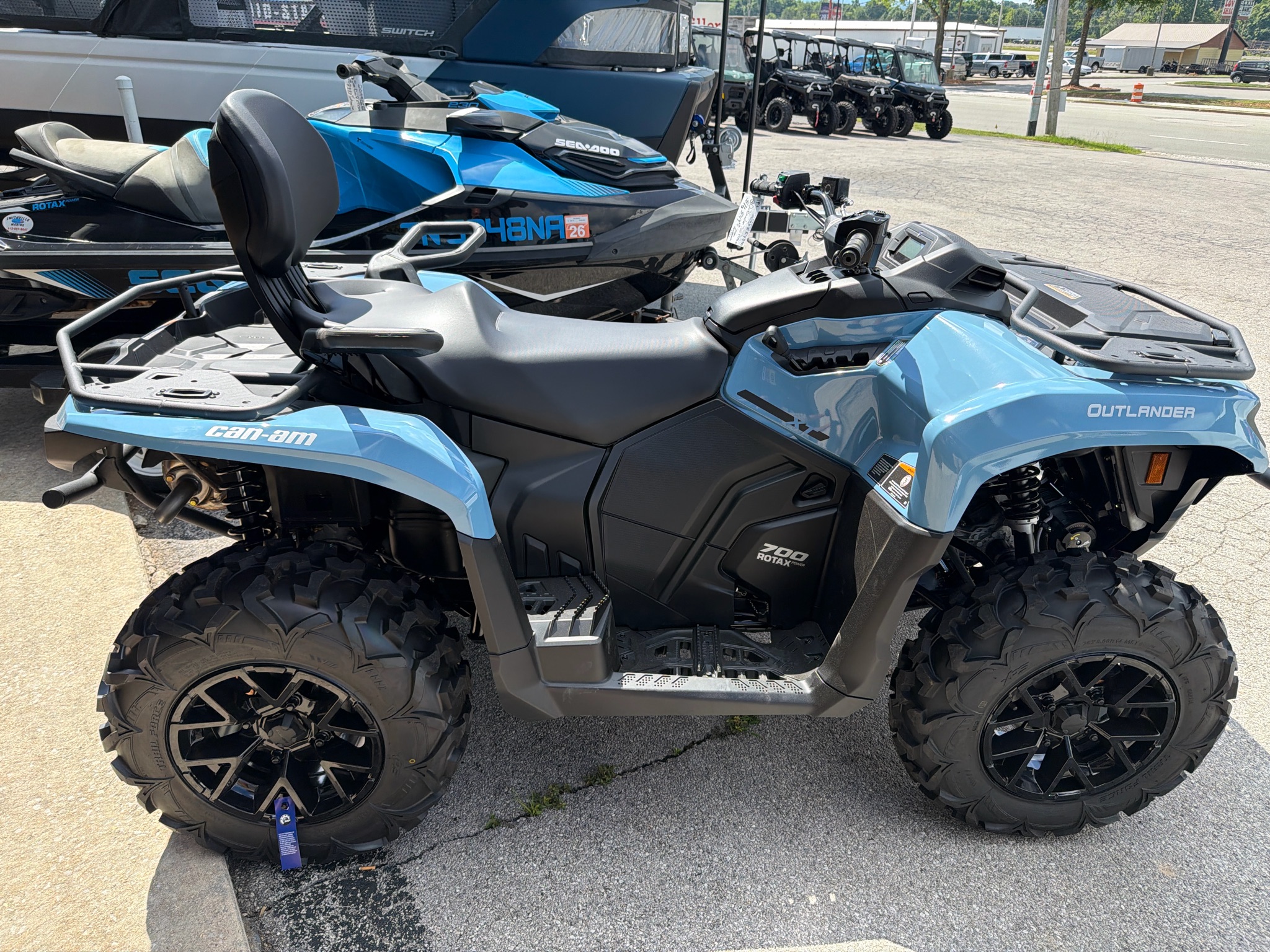 2026 Can-Am Outlander MAX XT 700