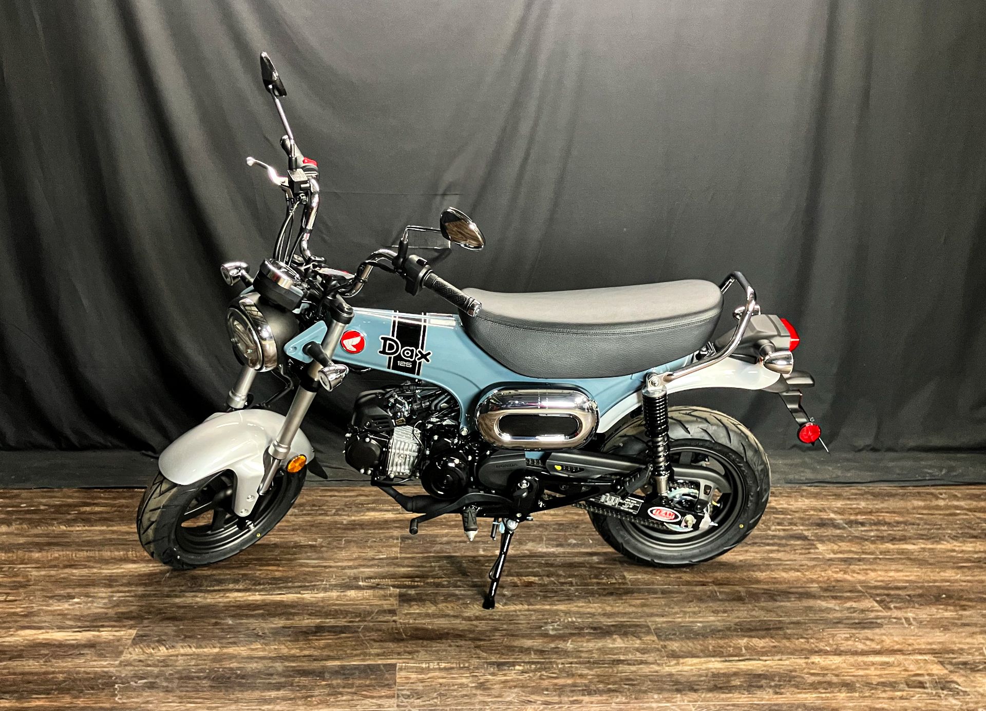 2025 Honda Dax 125 4