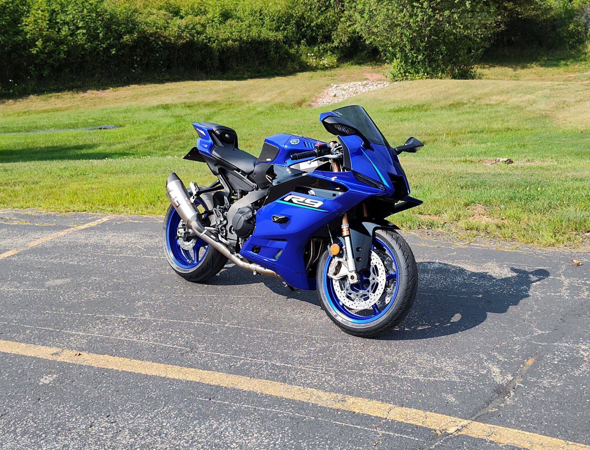 2026 YZF-R9