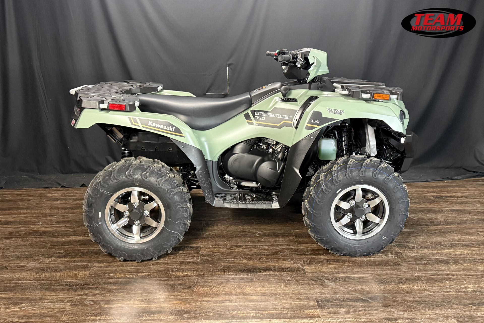 New 2025 Kawasaki Brute Force® 750 LE EPS, De Pere WI | Specs