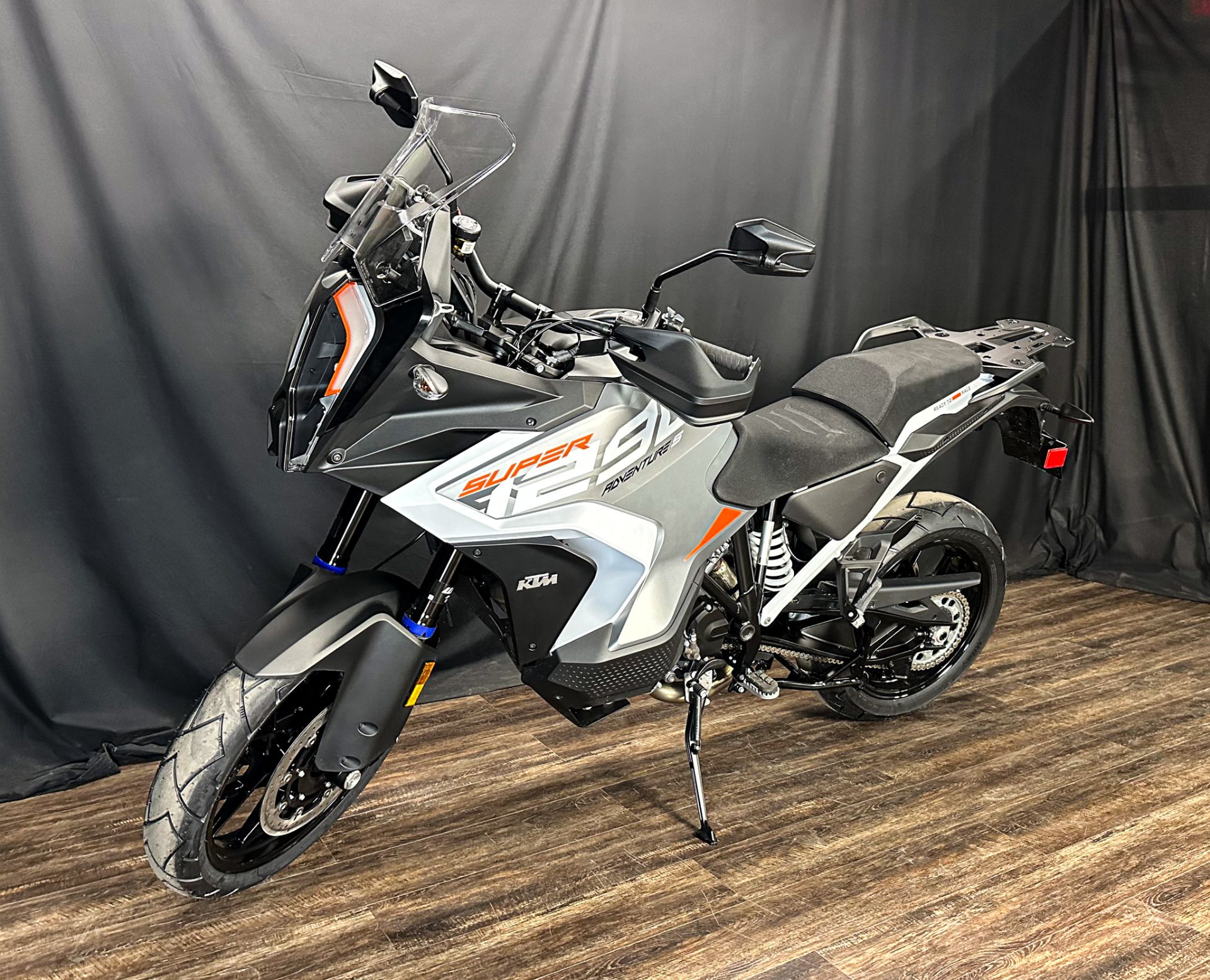 2024 KTM 1290 Super Adventure S 4