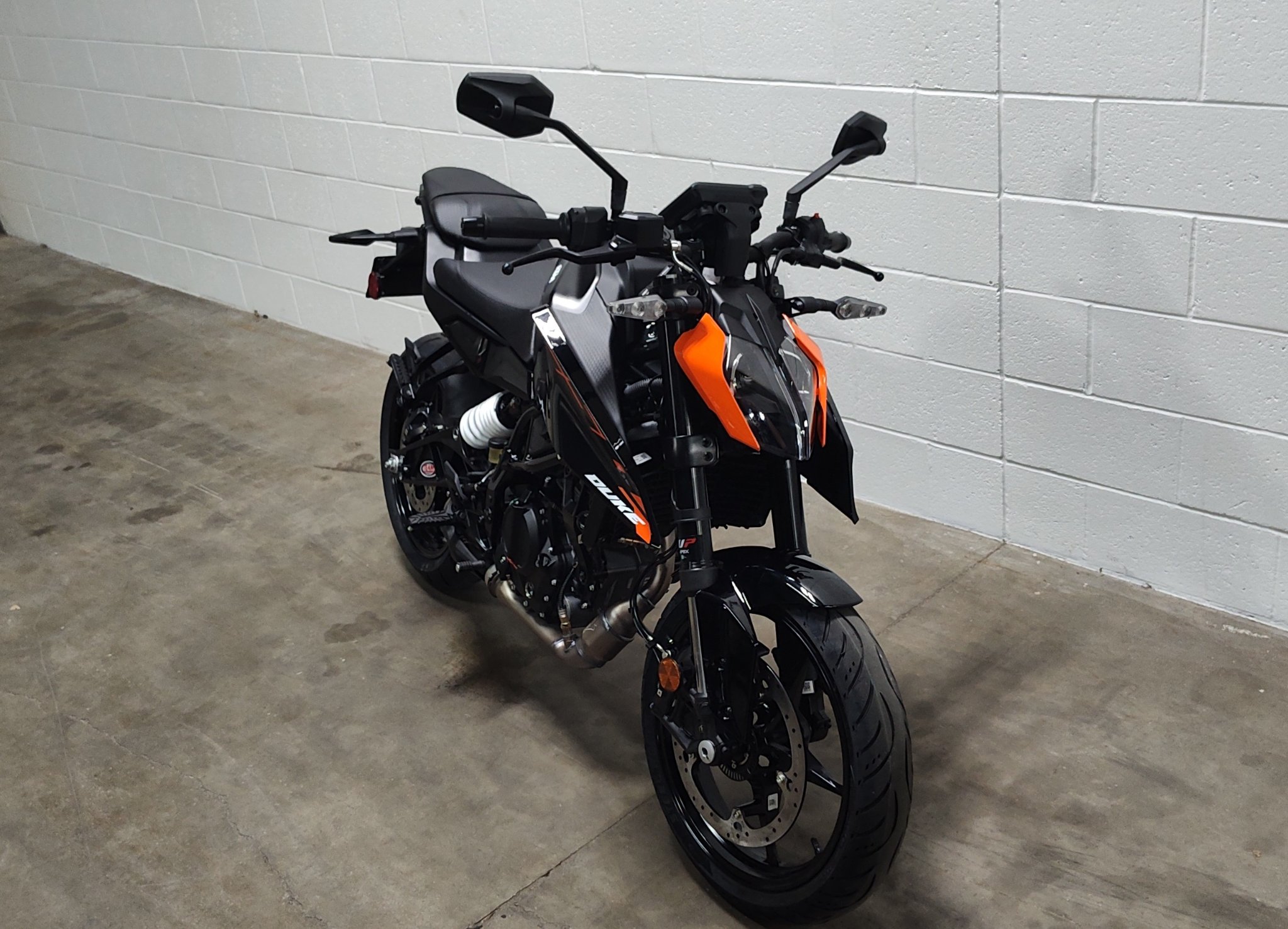 2026 KTM 250 Duke 2