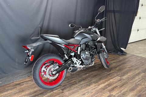 New 2025 Suzuki GSX-8S, De Pere WI | Specs, Price, Photos