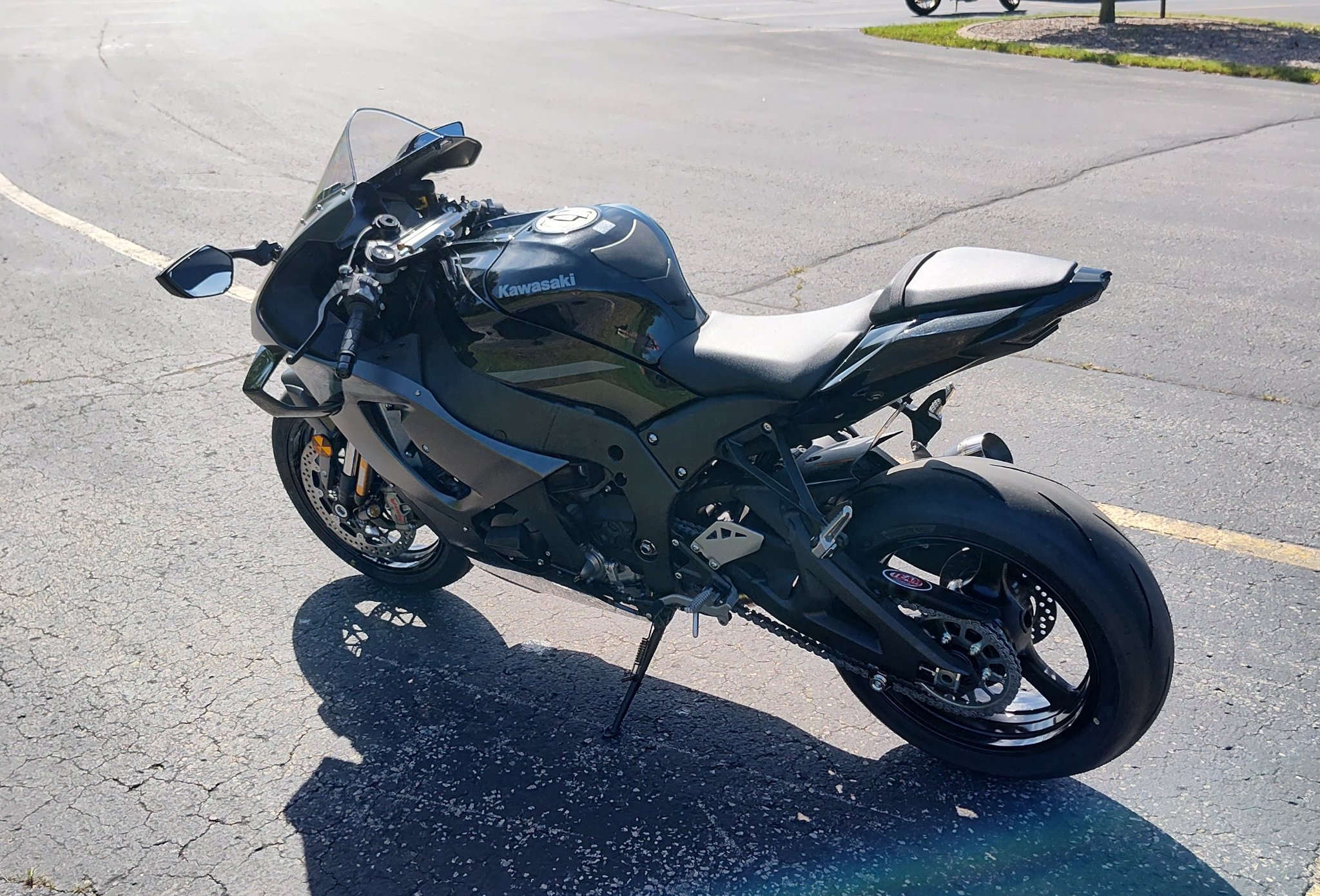Kawasaki バックパック P1126-16BLK ブラック New 2026 Kawasaki Ninja® ZX™-10R ABS [Comp Werkes], De Pere WI
