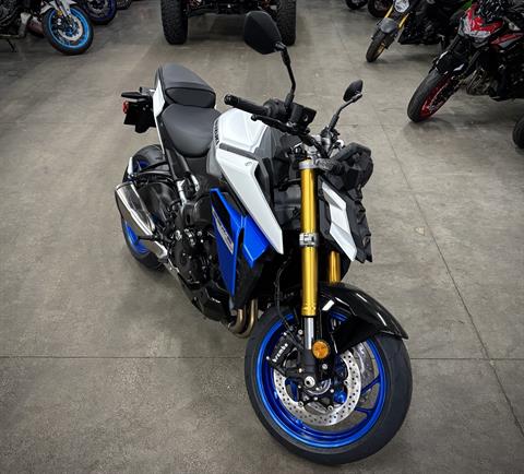 2025 Suzuki GSX-S1000