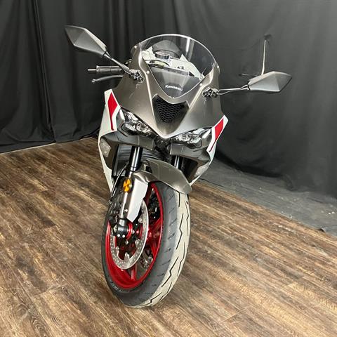 New 2025 Kawasaki Ninja ZX-6R ABS, De Pere WI | Specs, Price