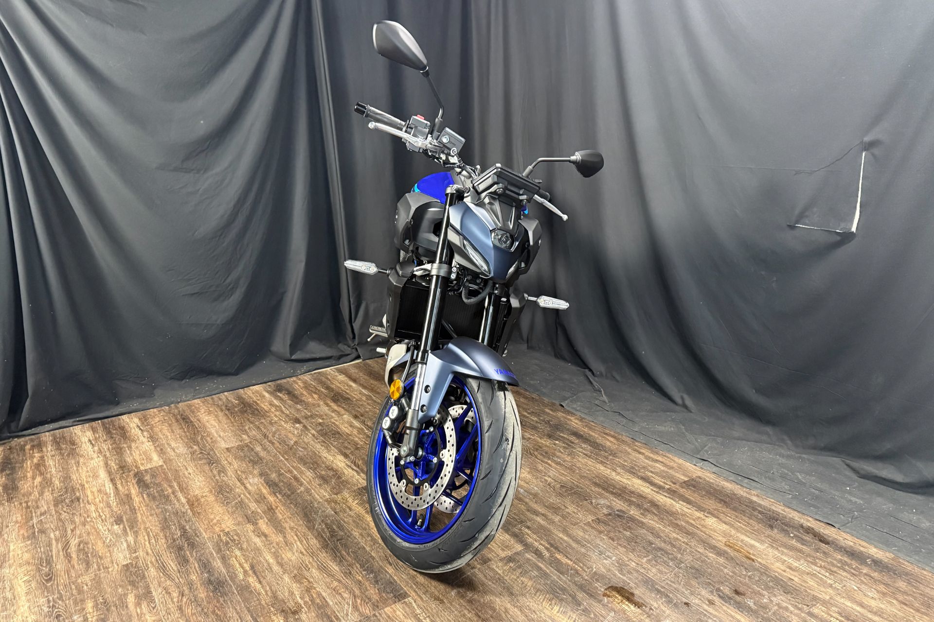 2025 Yamaha MT-07 4