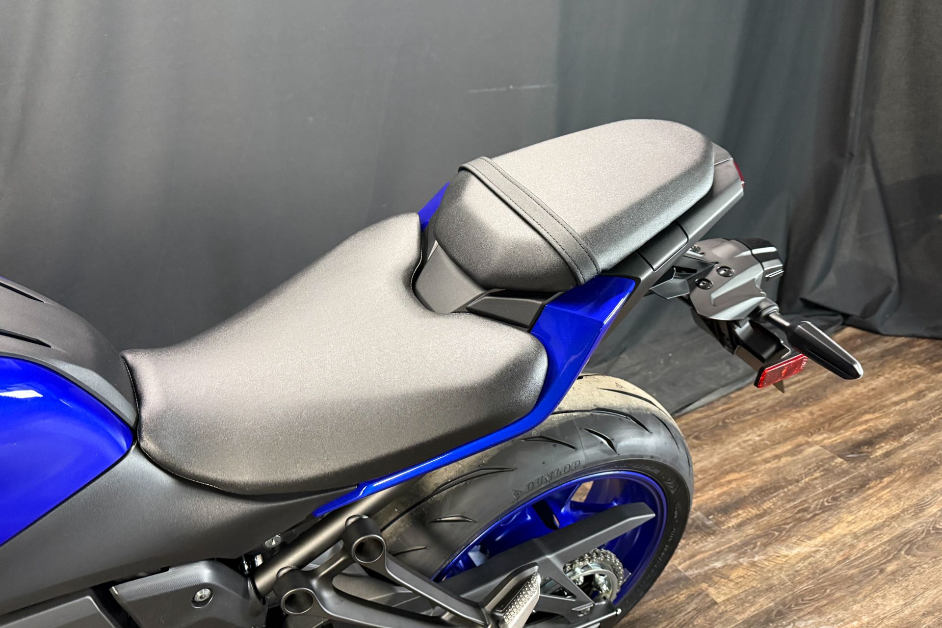 2025 Yamaha MT-07 8