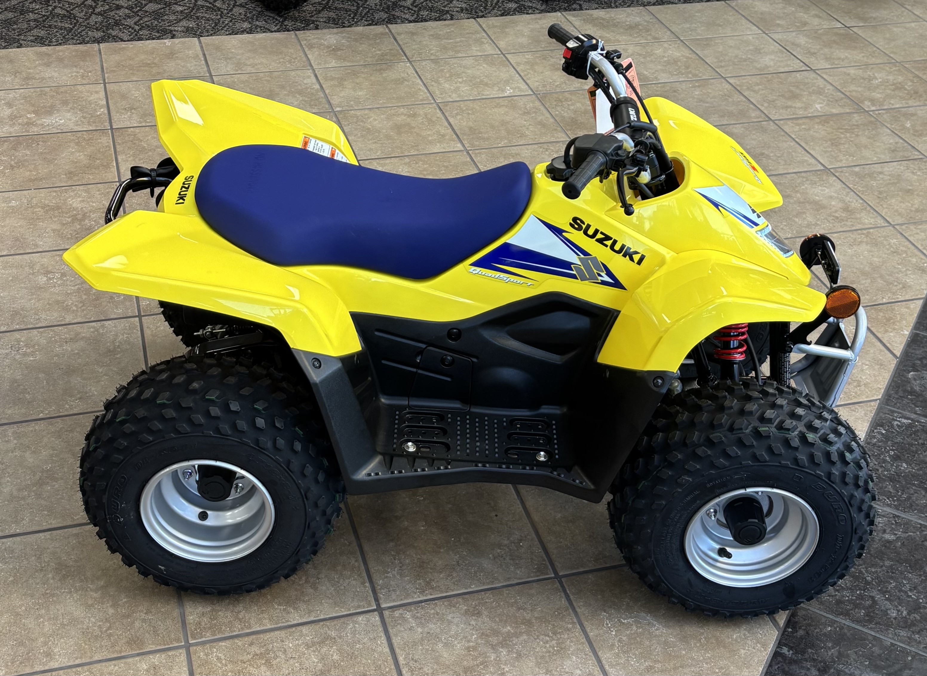 ADJ QUAD PHASE HP 中古 現状品 ２台入り② 2004 Suzuki QuadSport 160 Z400 Limited Edition Specifications