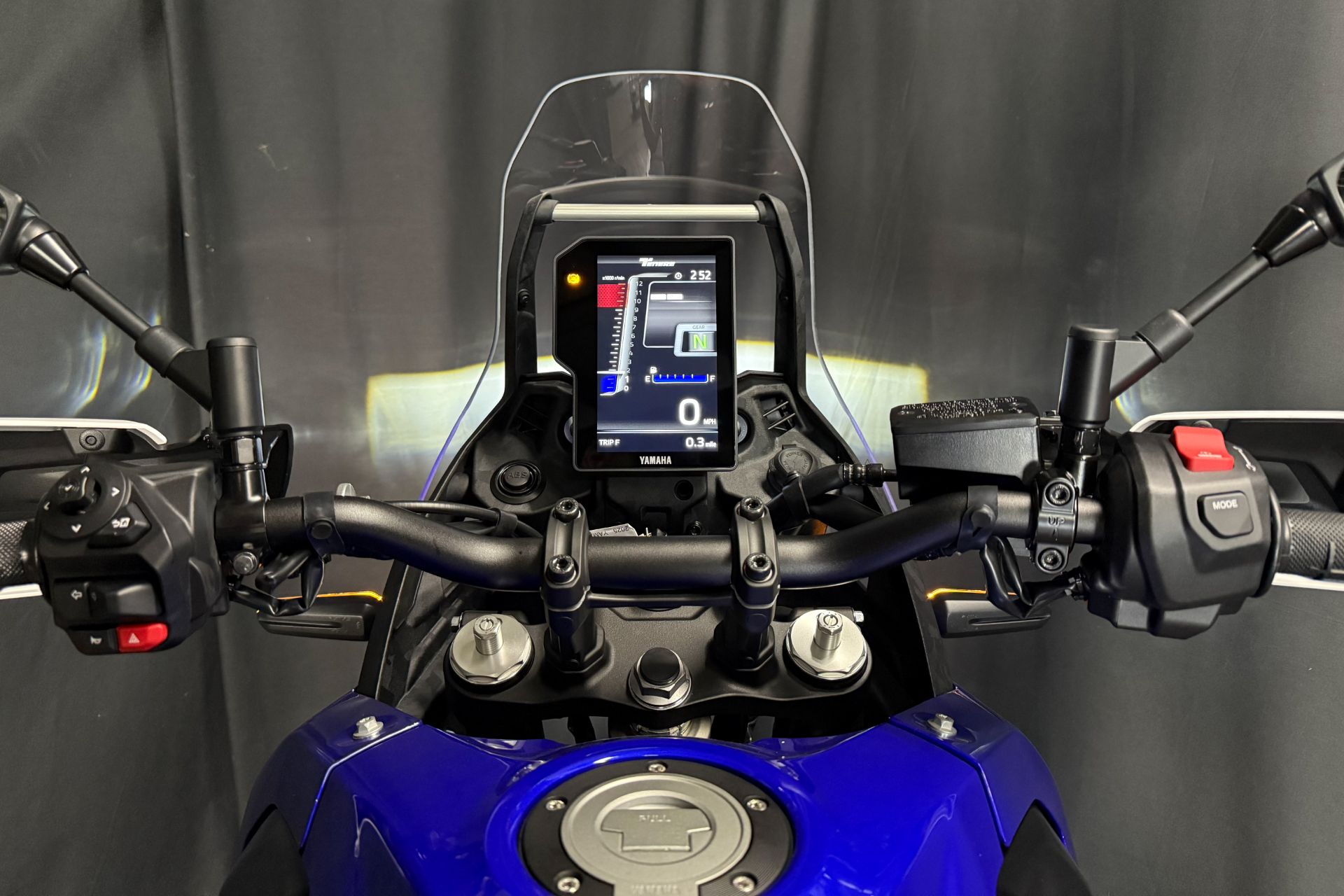2025 Yamaha Tenere 700 10
