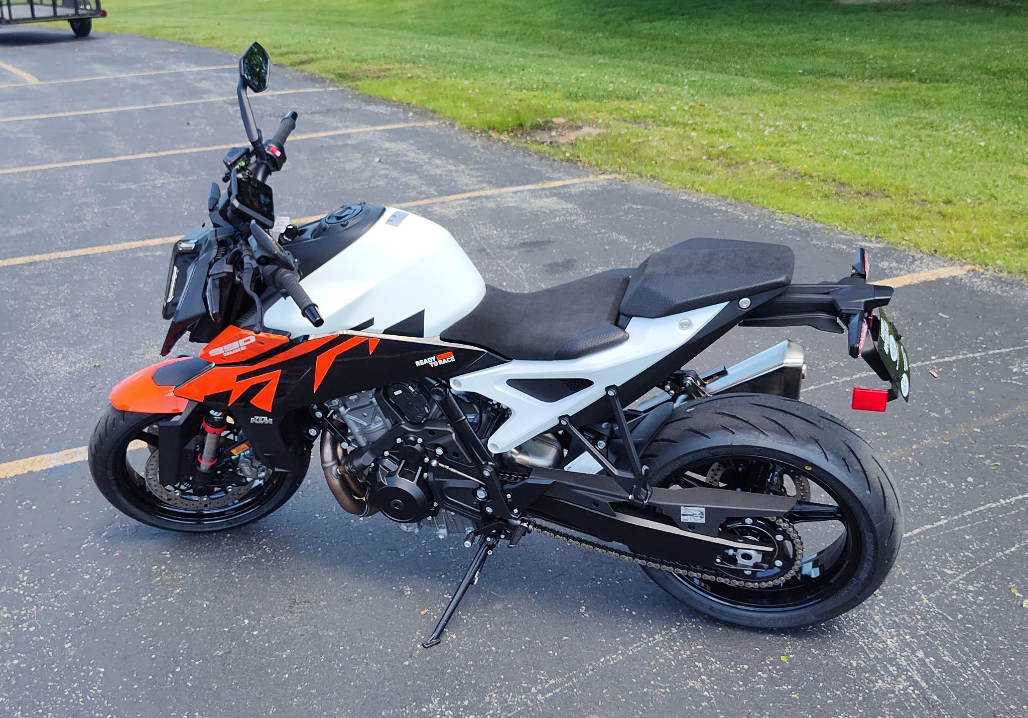 2027 KTM 990 Duke 3