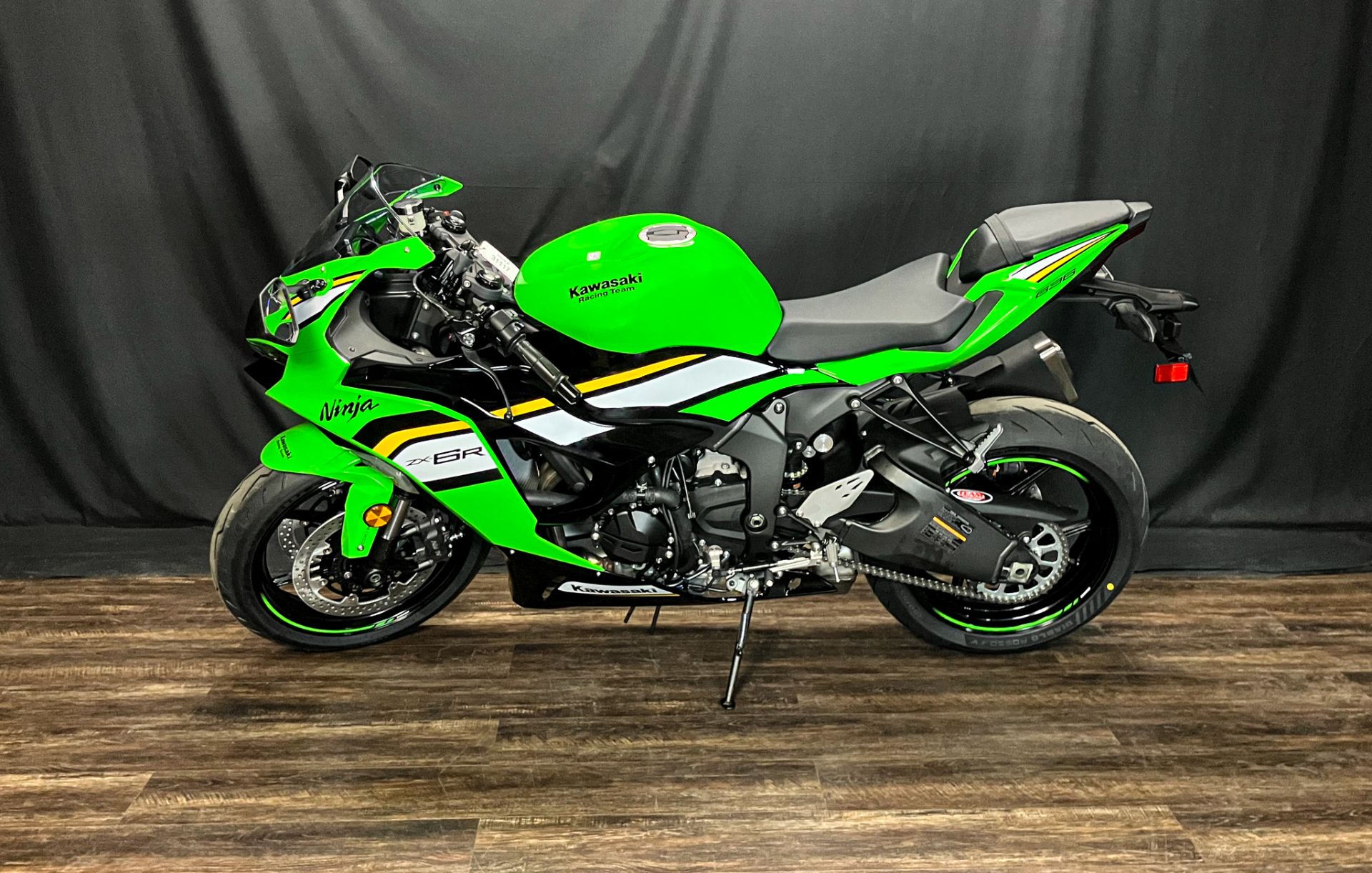 New 2025 Kawasaki Ninja ZX-6R KRT Edition, De Pere WI | Specs