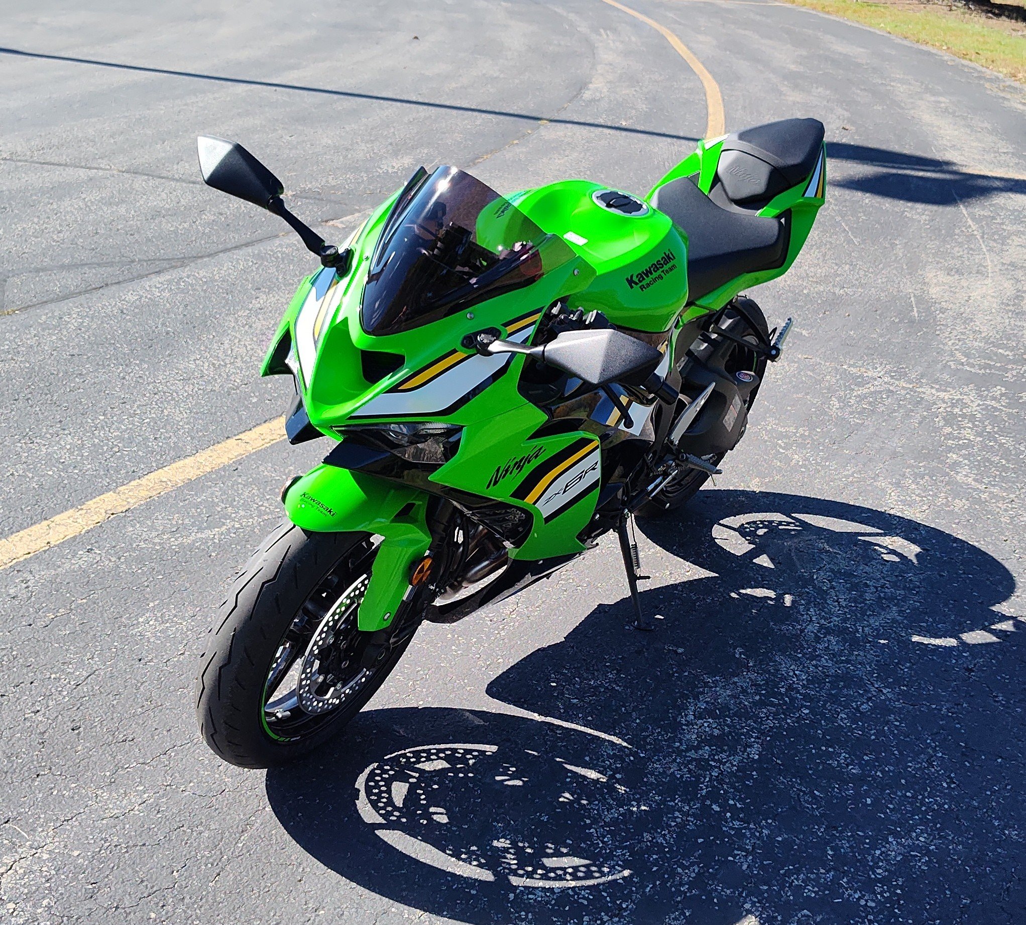 New 2025 Kawasaki Ninja® ZX™-6R KRT Edition [Comp Werkes], De Pere