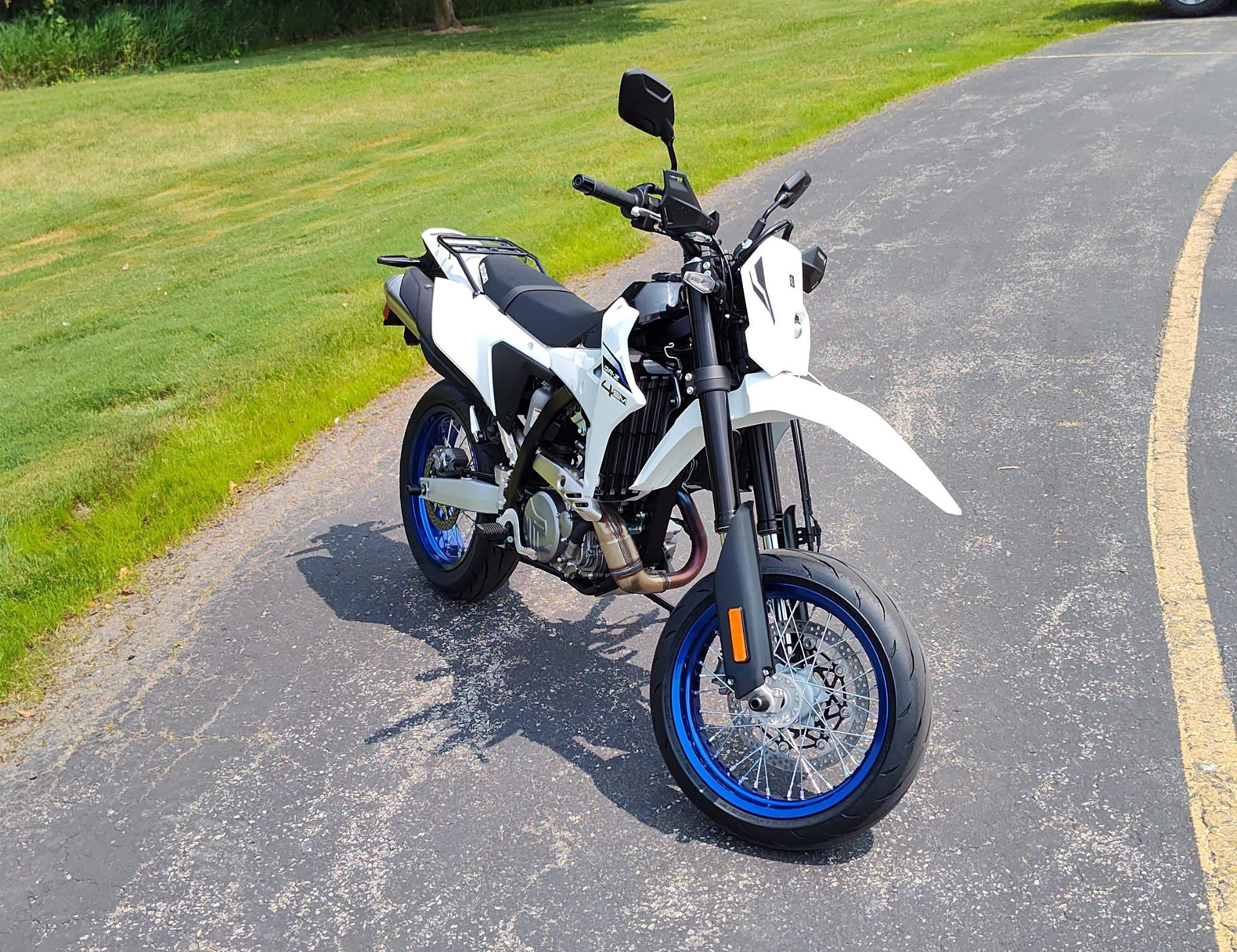 2026 Suzuki DR-Z4SM 5