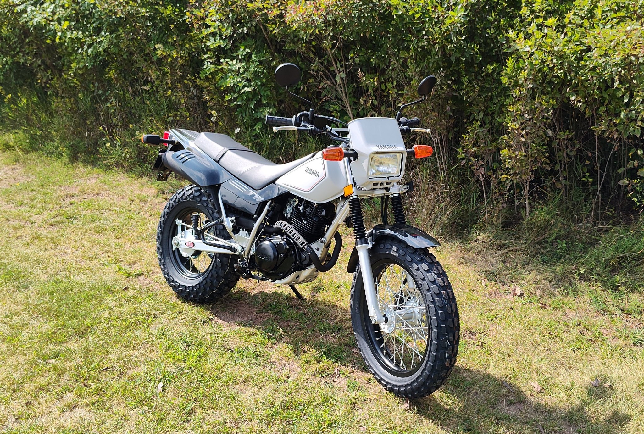 2027 TW200