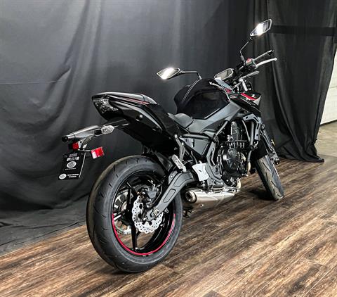New 2025 Kawasaki Z650, De Pere WI | Specs, Price, Photos