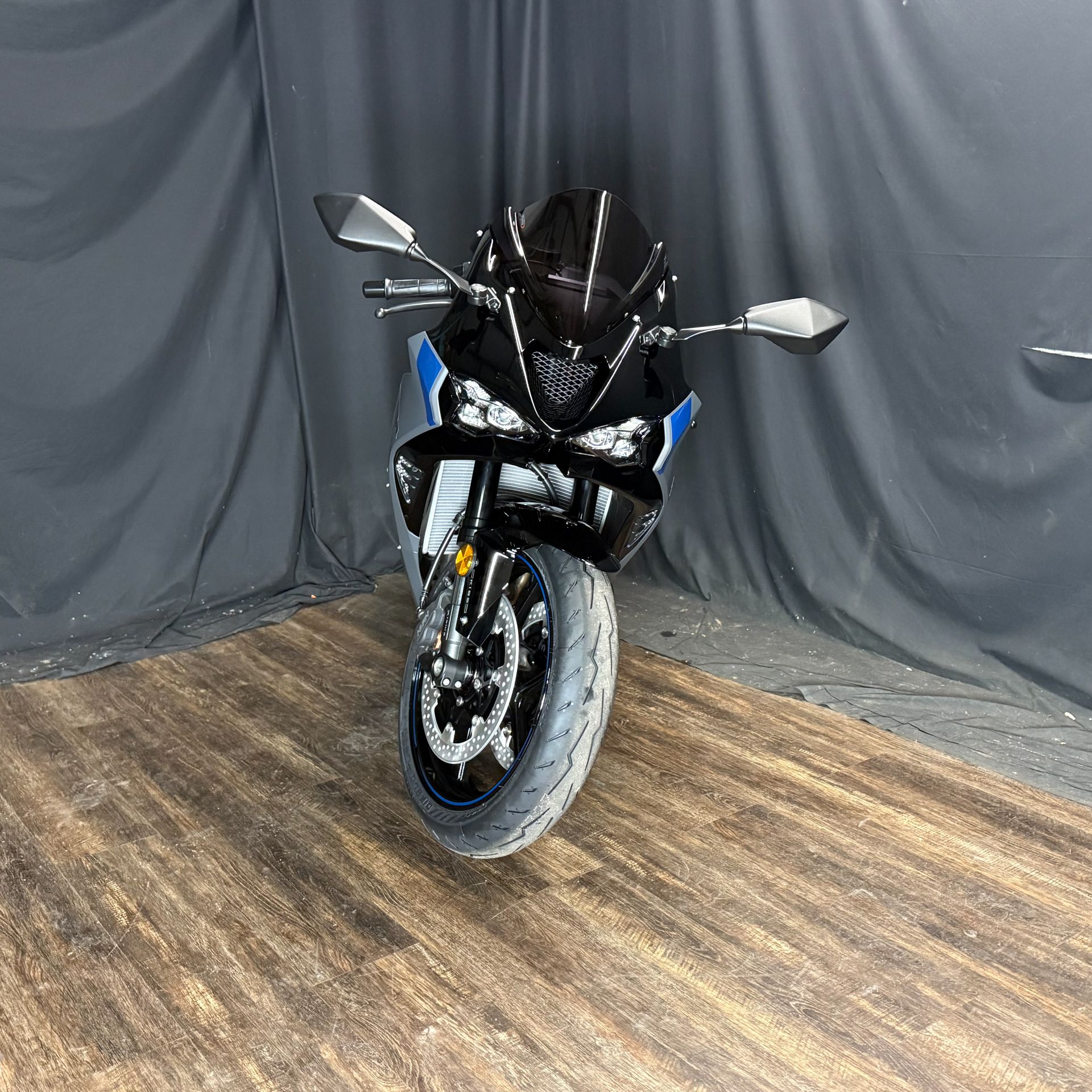 New 2025 Kawasaki Ninja ZX-6R ABS, De Pere WI | Specs, Price