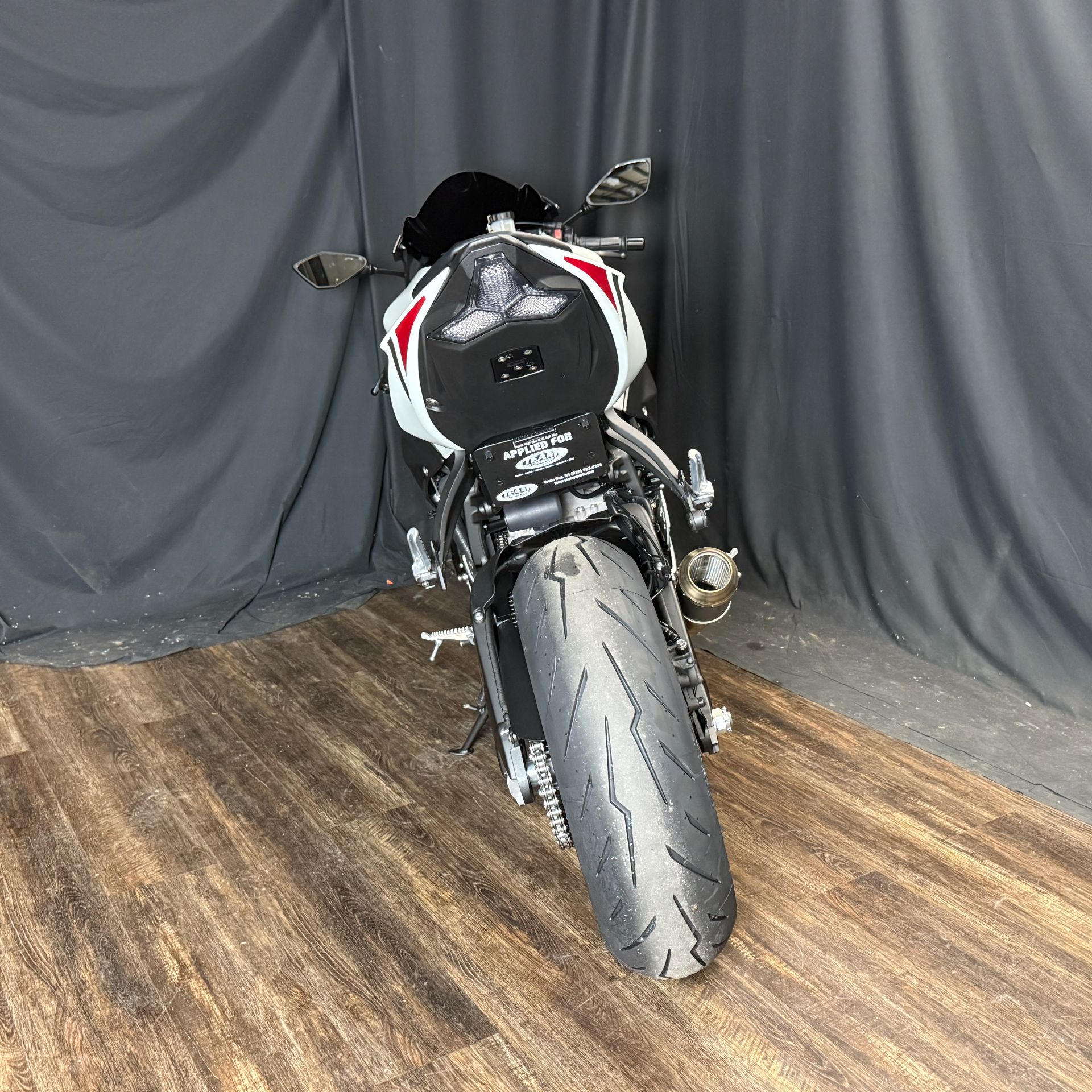 ケイナリタ　ネイビー×ホワイト　38 New 2025 Kawasaki Ninja® ZX™-6R, De Pere WI | Specs, Price, Photos