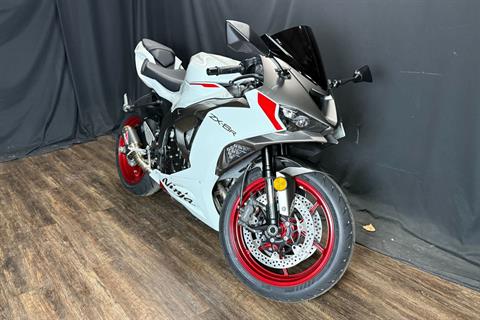 New 2025 Kawasaki Ninja® ZX™-6R, De Pere WI | Specs, Price, Photos
