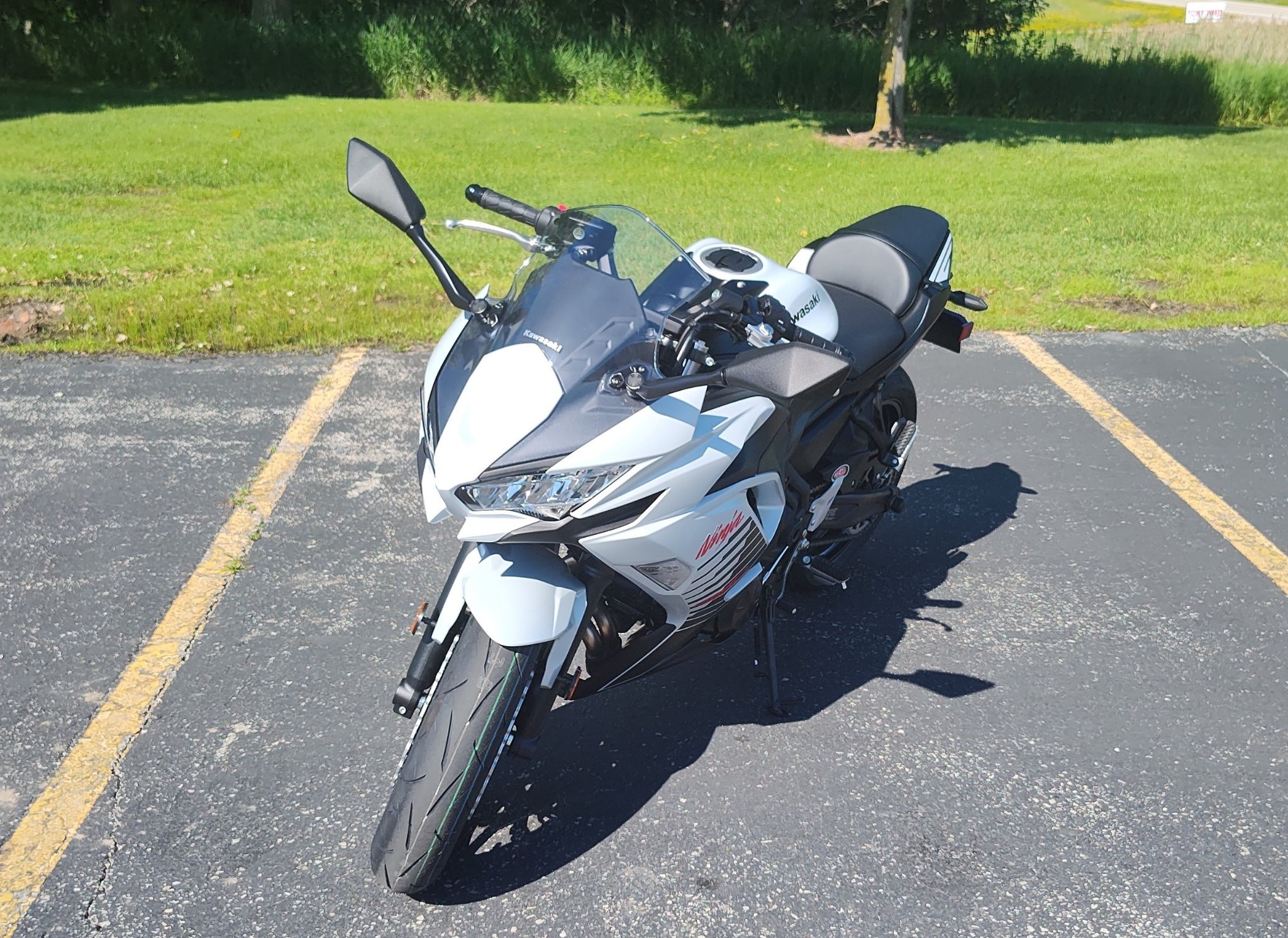 2026 Kawasaki Ninja® 650 ABS 2