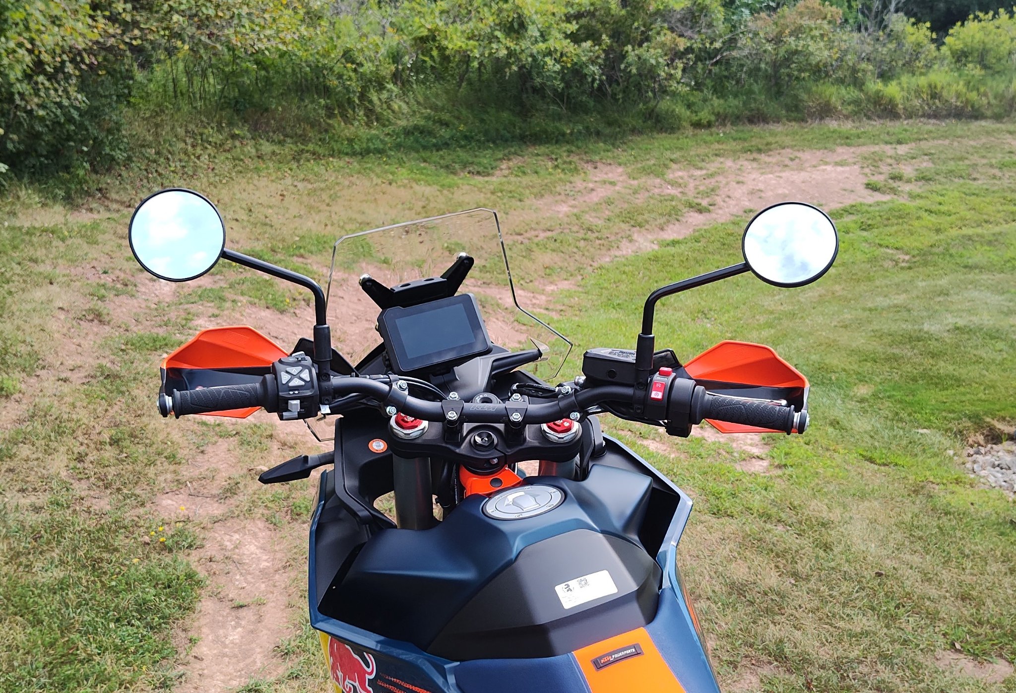 2027 KTM 890 Adventure R Rally 4