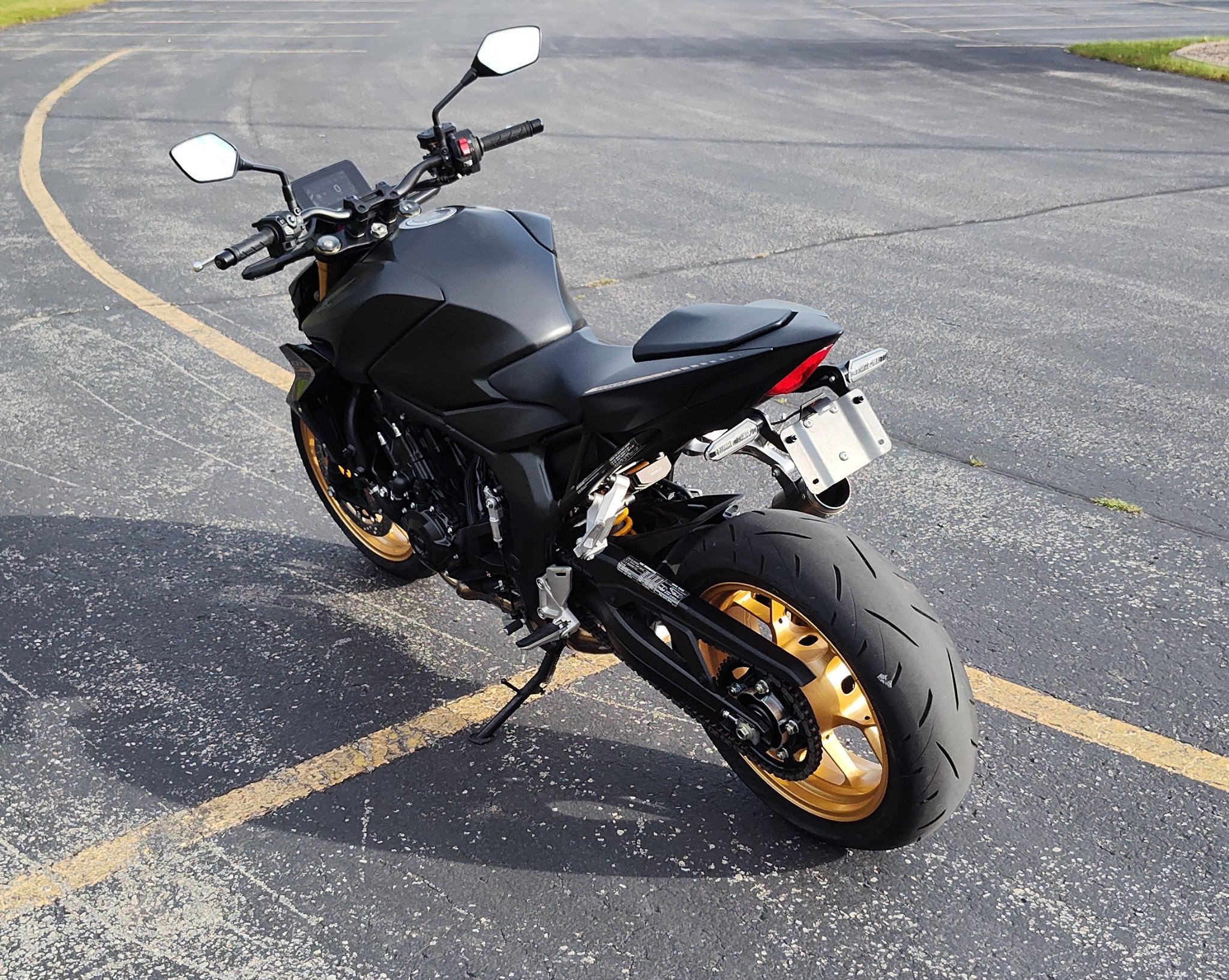 2025 Honda CB1000 Hornet SP 4